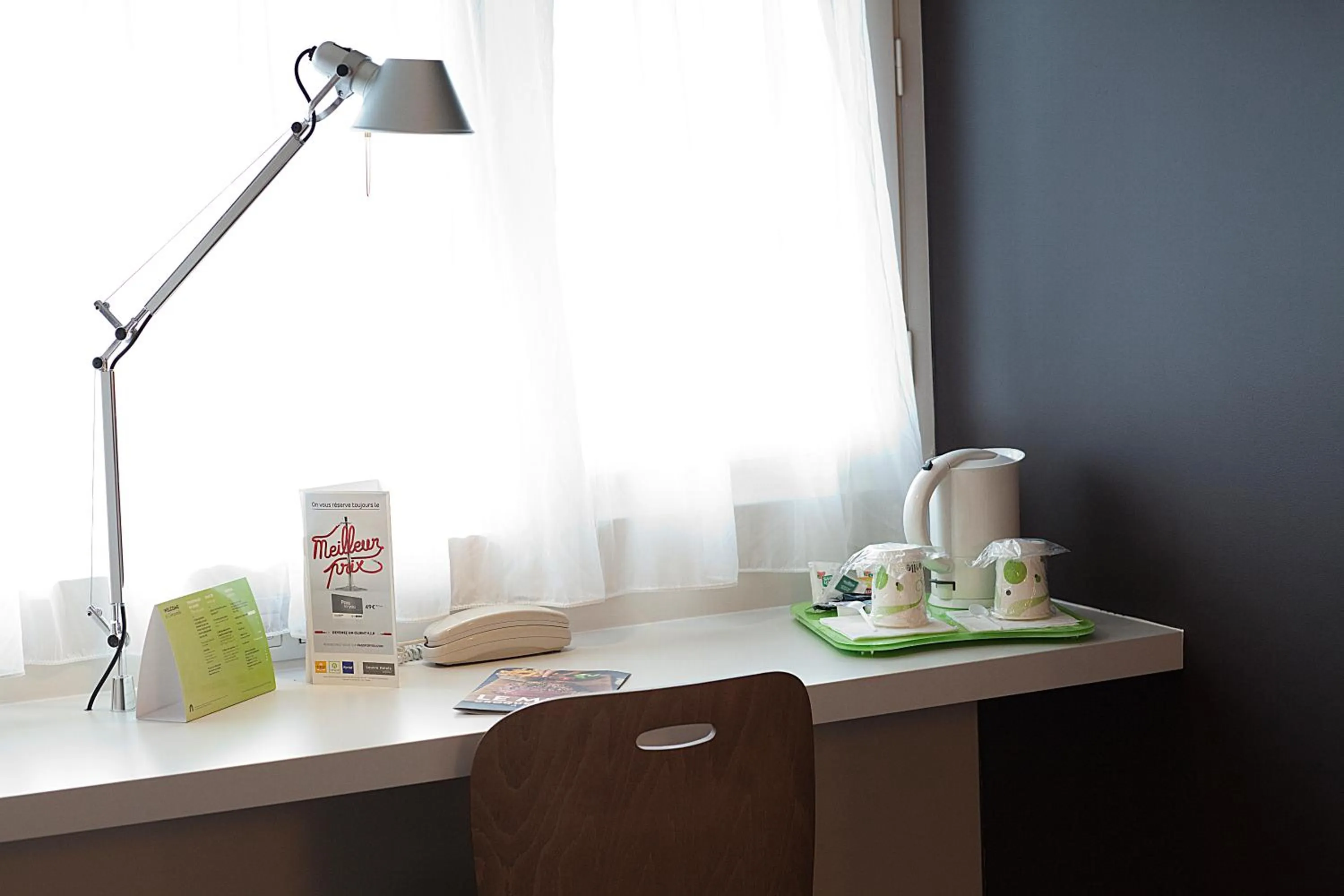 Coffee/tea facilities in Campanile Clermont-Ferrand ~ Aubière