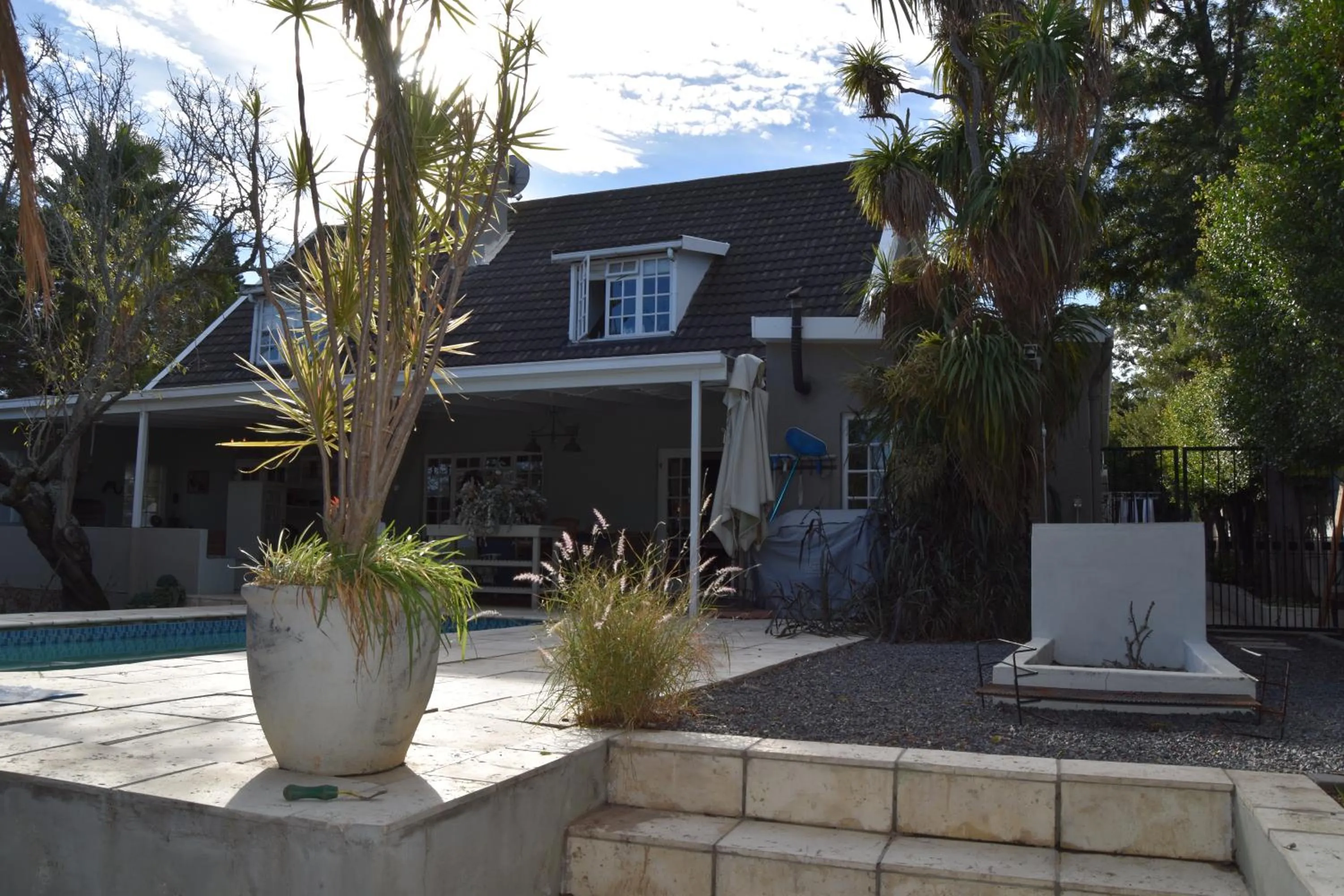 BBQ facilities in Almond Cottage Bed & Breakfast