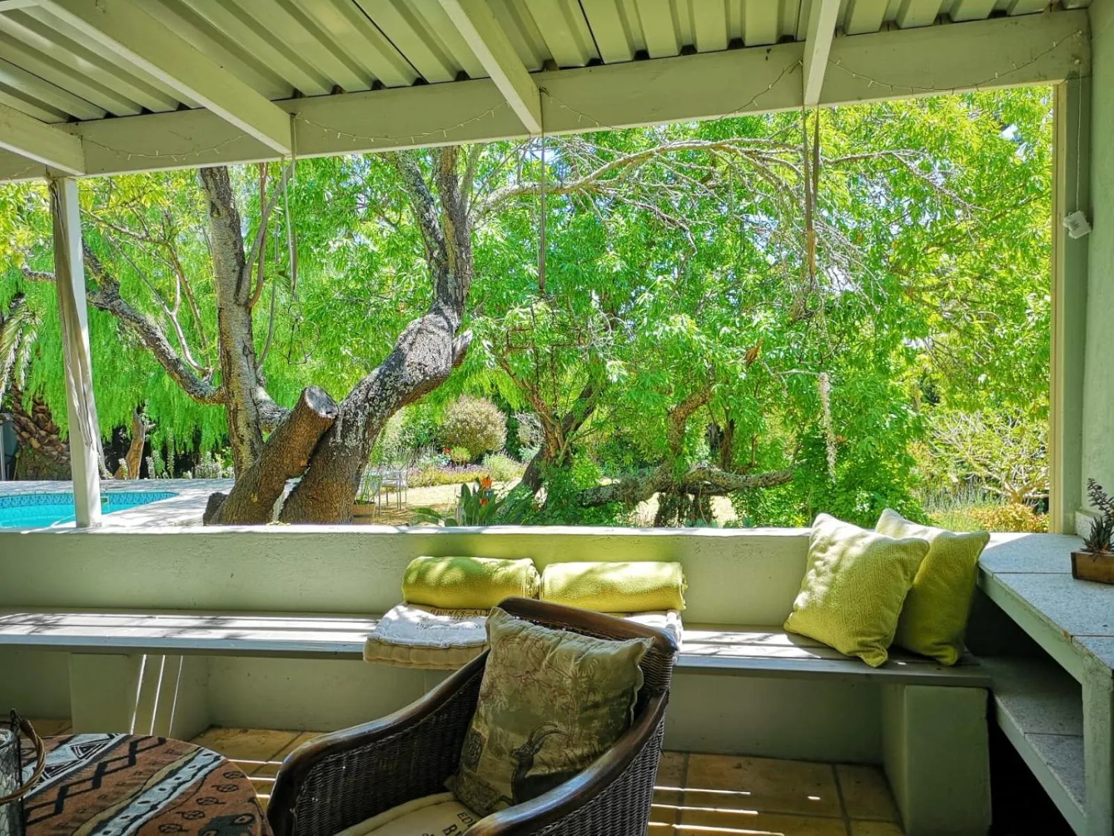 BBQ facilities in Almond Cottage Bed & Breakfast