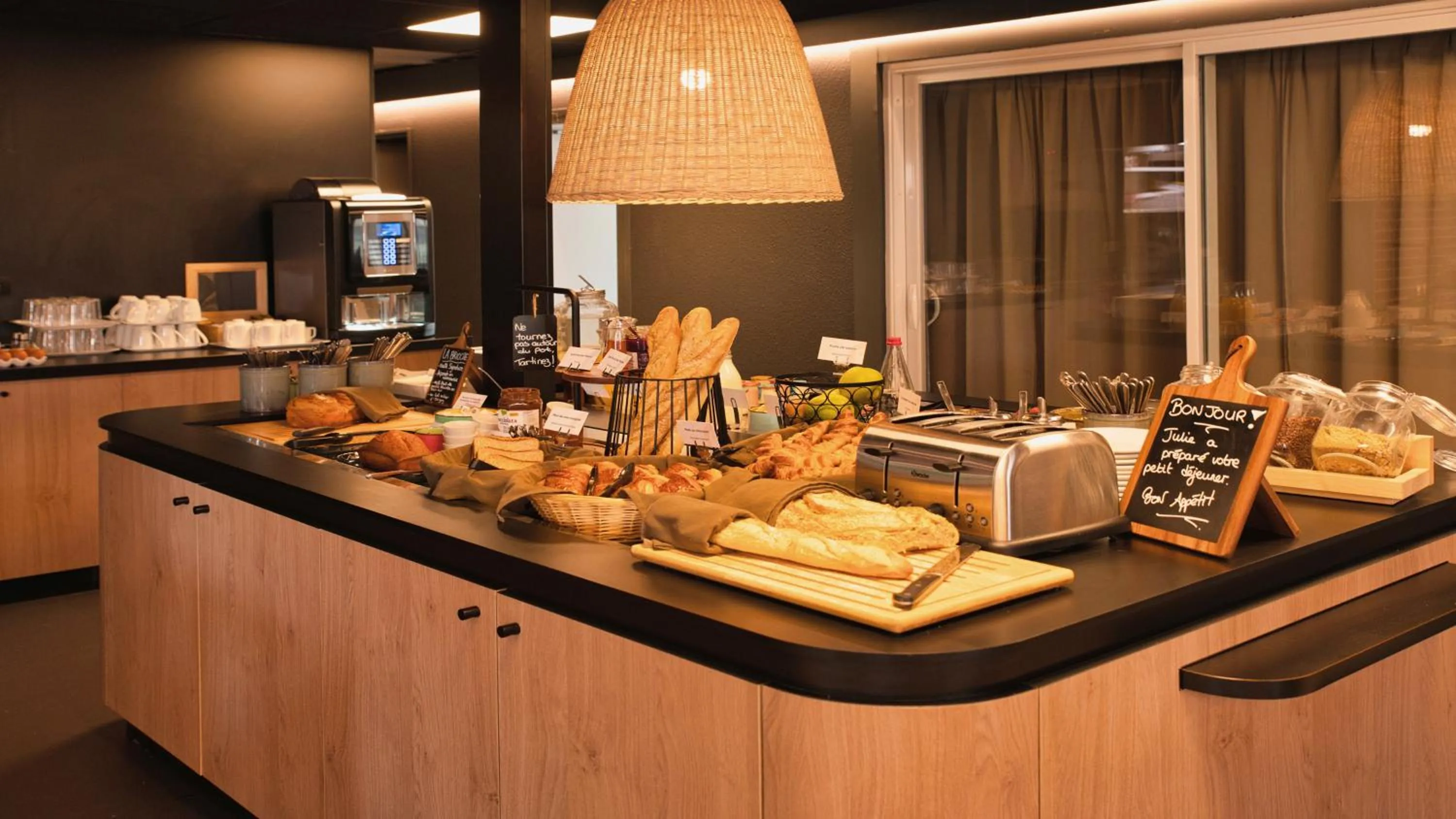 Buffet breakfast in Campanile NATURE - Dreux