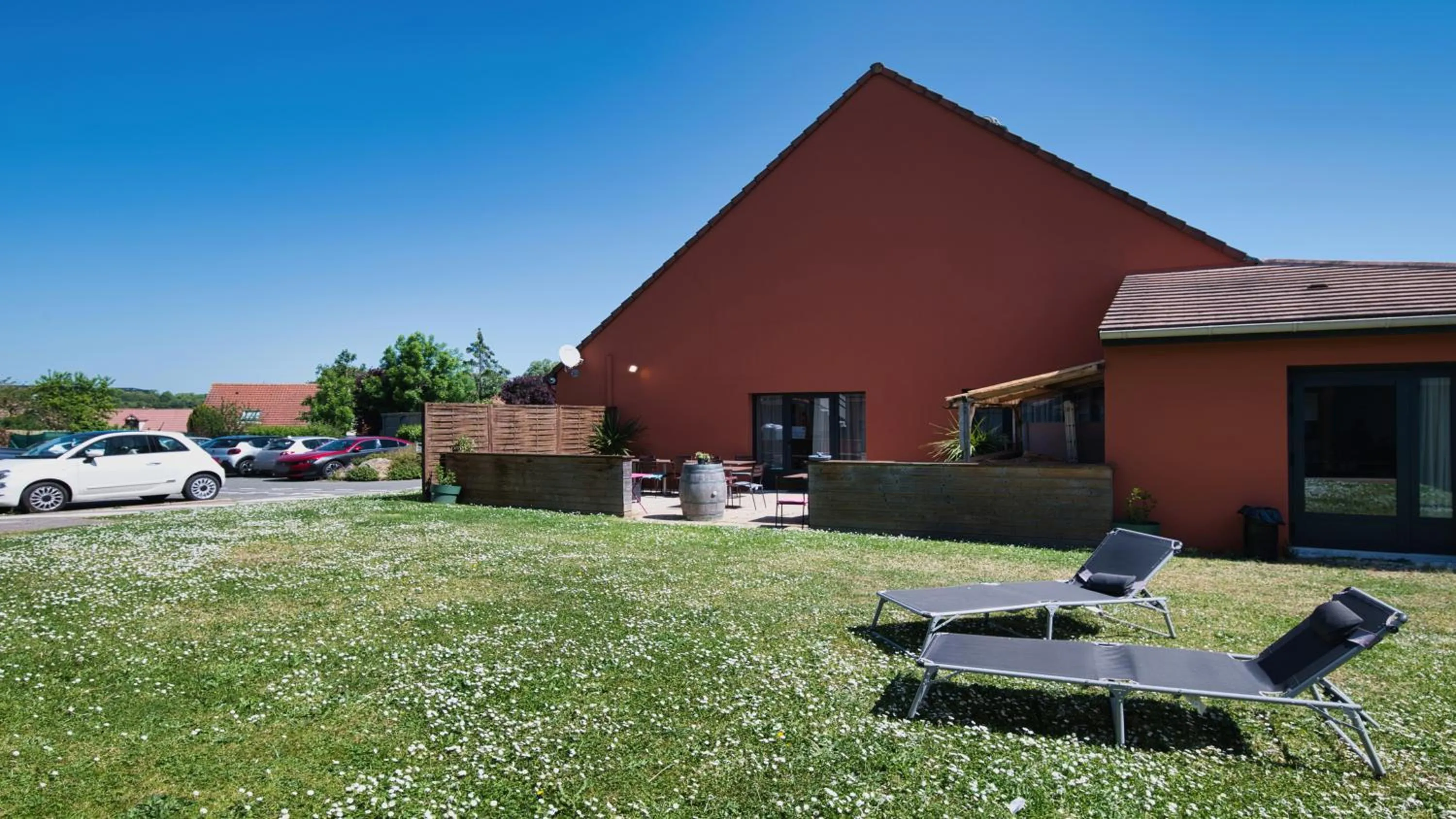 Balcony/Terrace in Campanile NATURE - Dreux