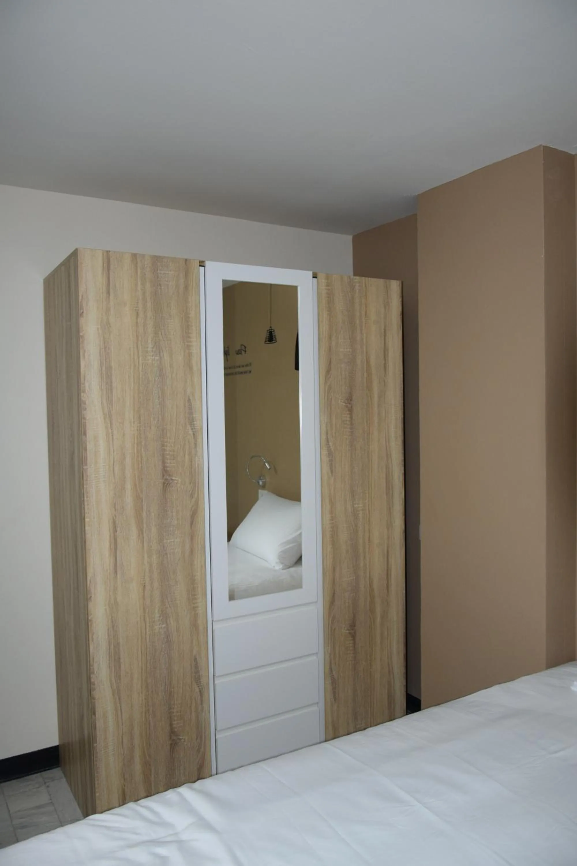 Decorative detail in Like Home