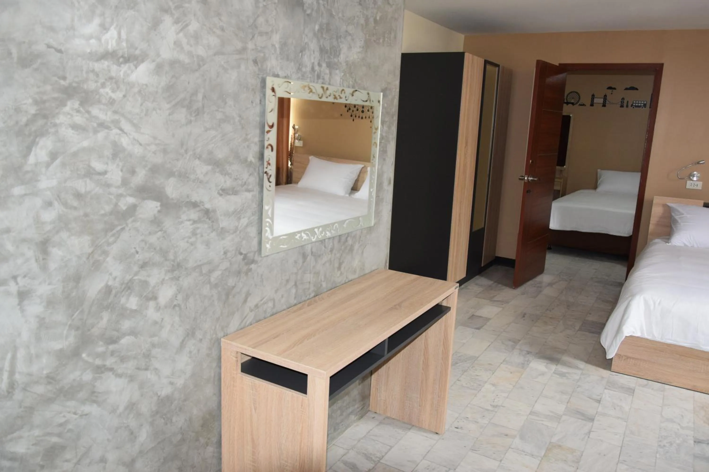 Area and facilities in Like Home