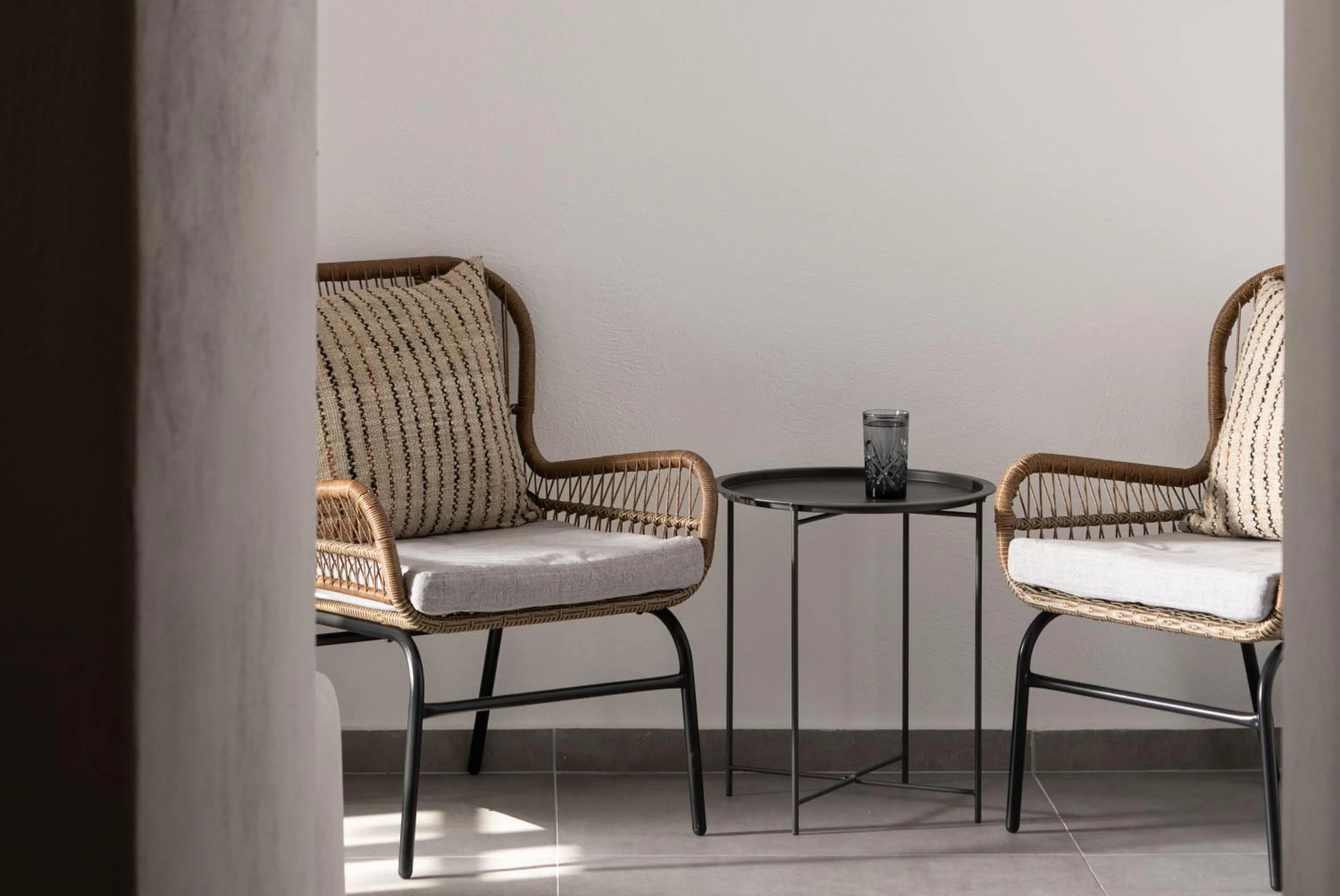 Living room in Kastro Mansion