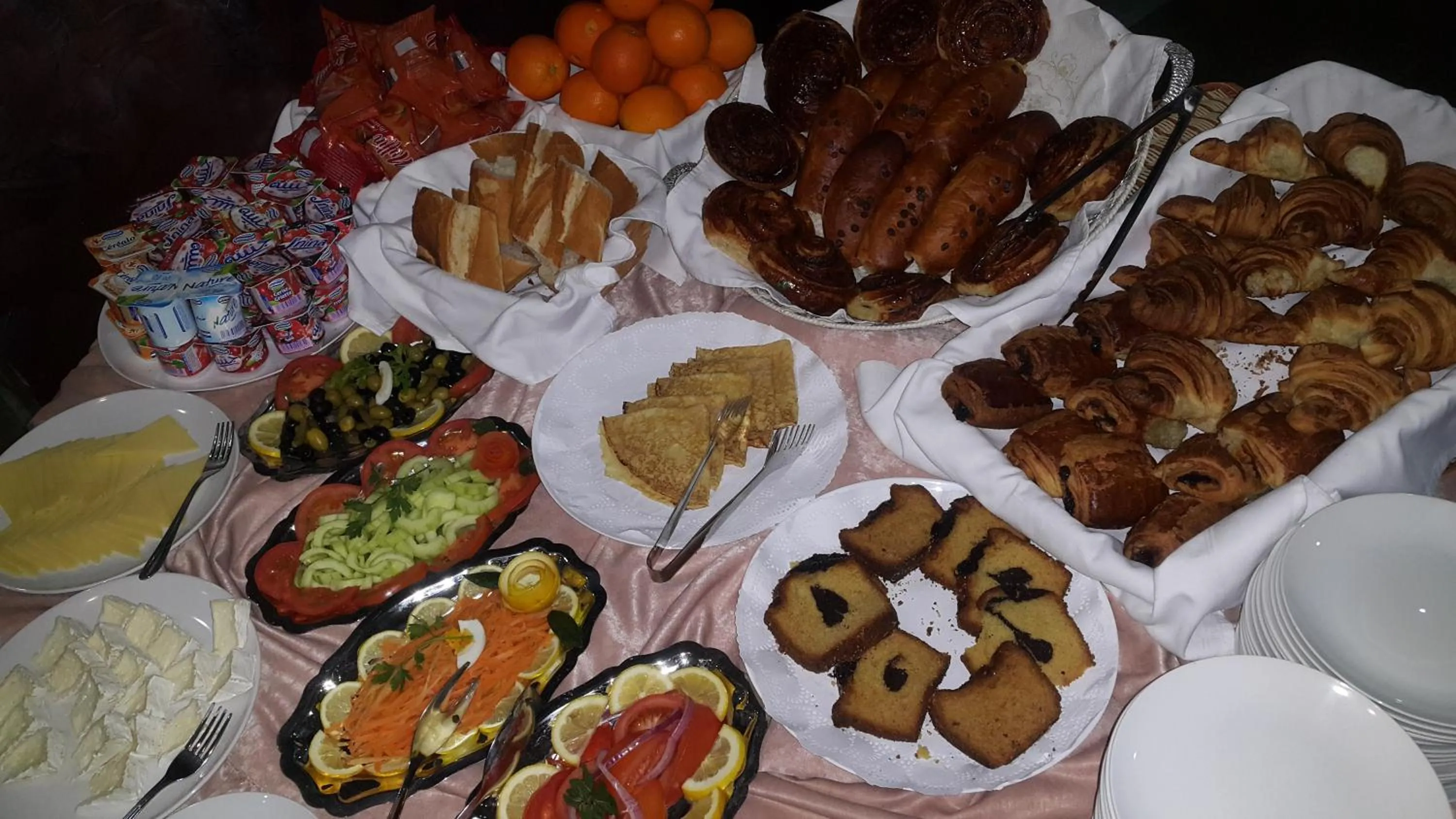 Buffet breakfast in Numidien Hotel