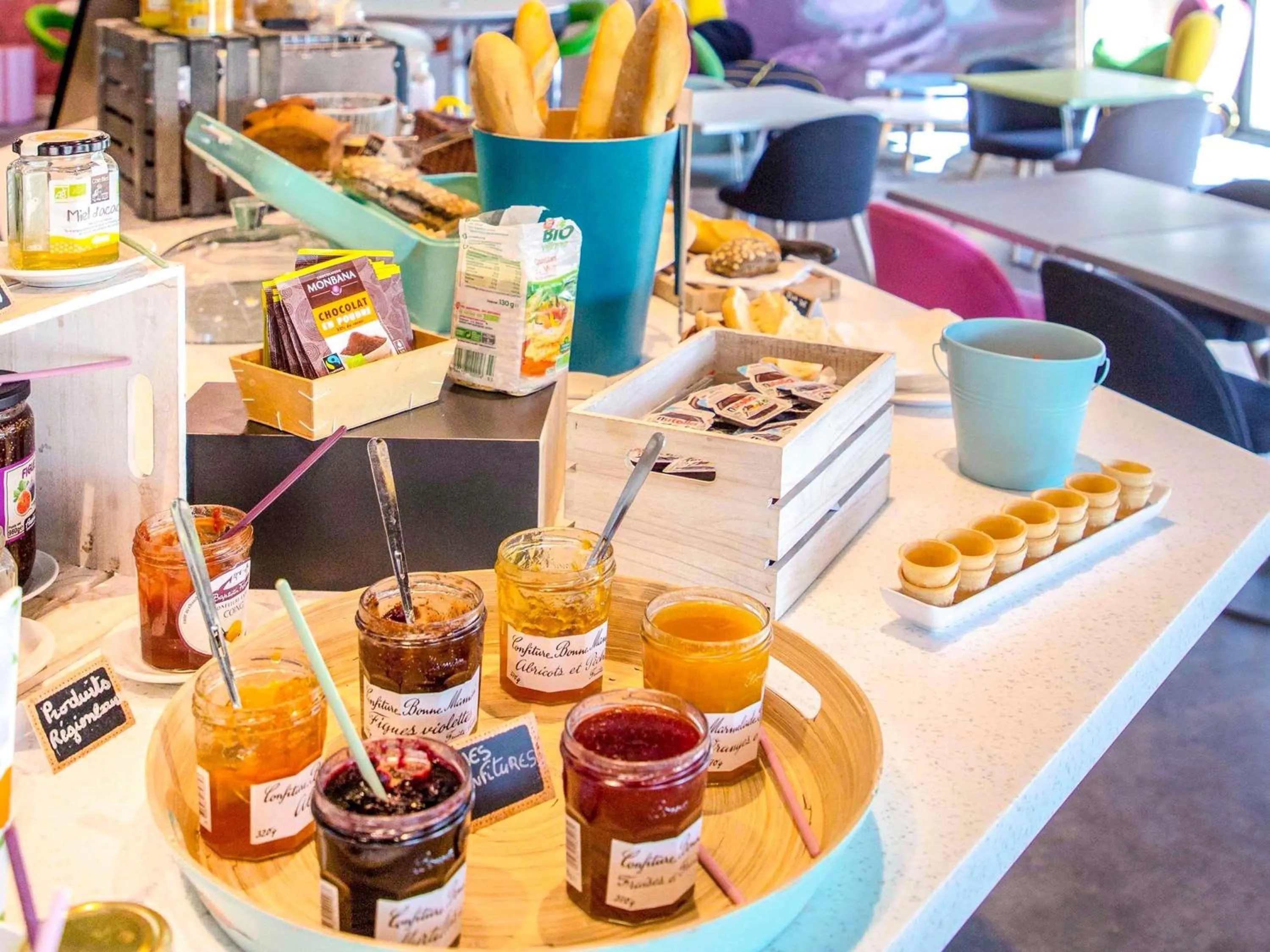 Breakfast in ibis Styles Fréjus St Raphael