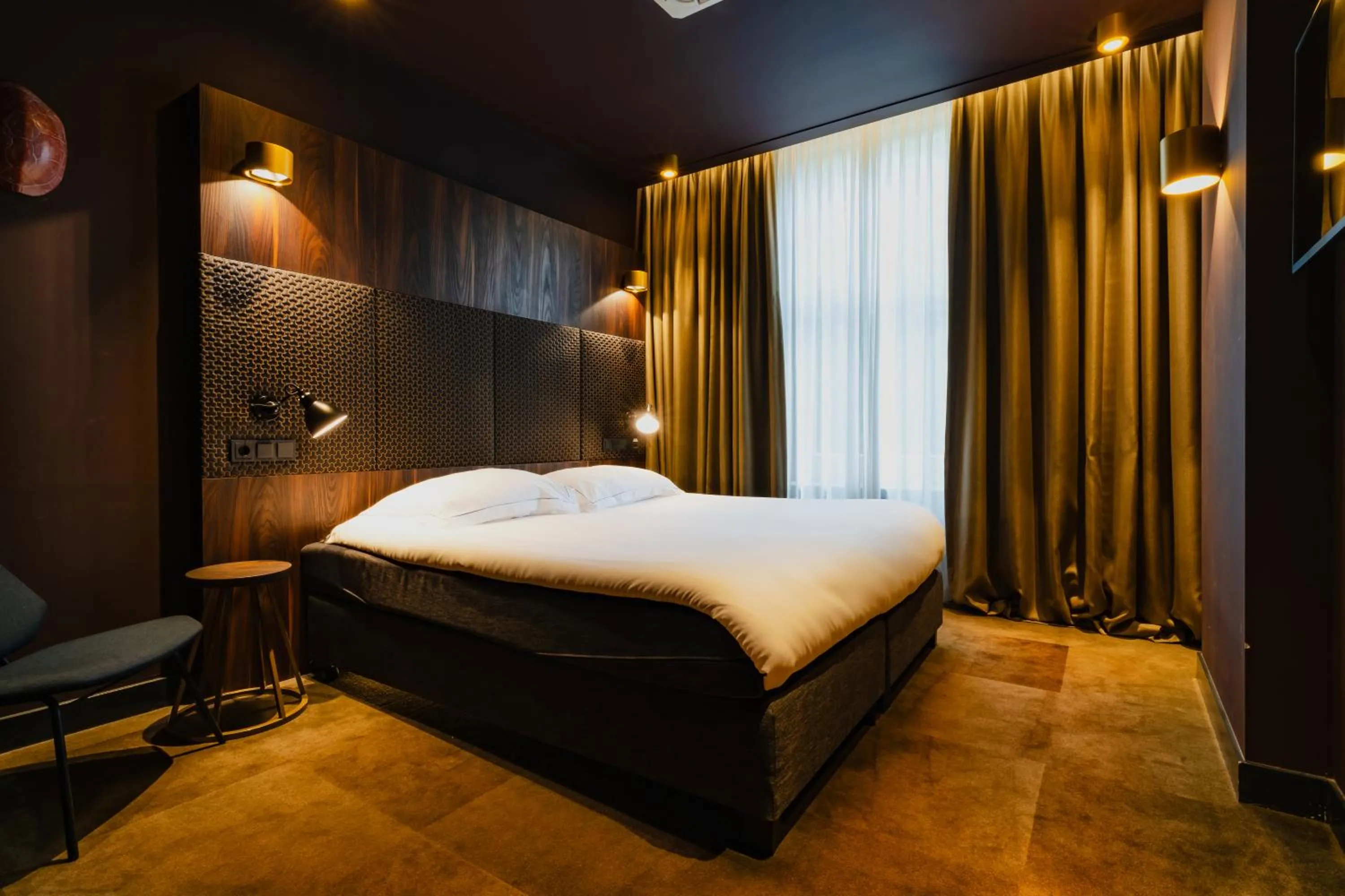 Bed in De Jonker Urban Suites