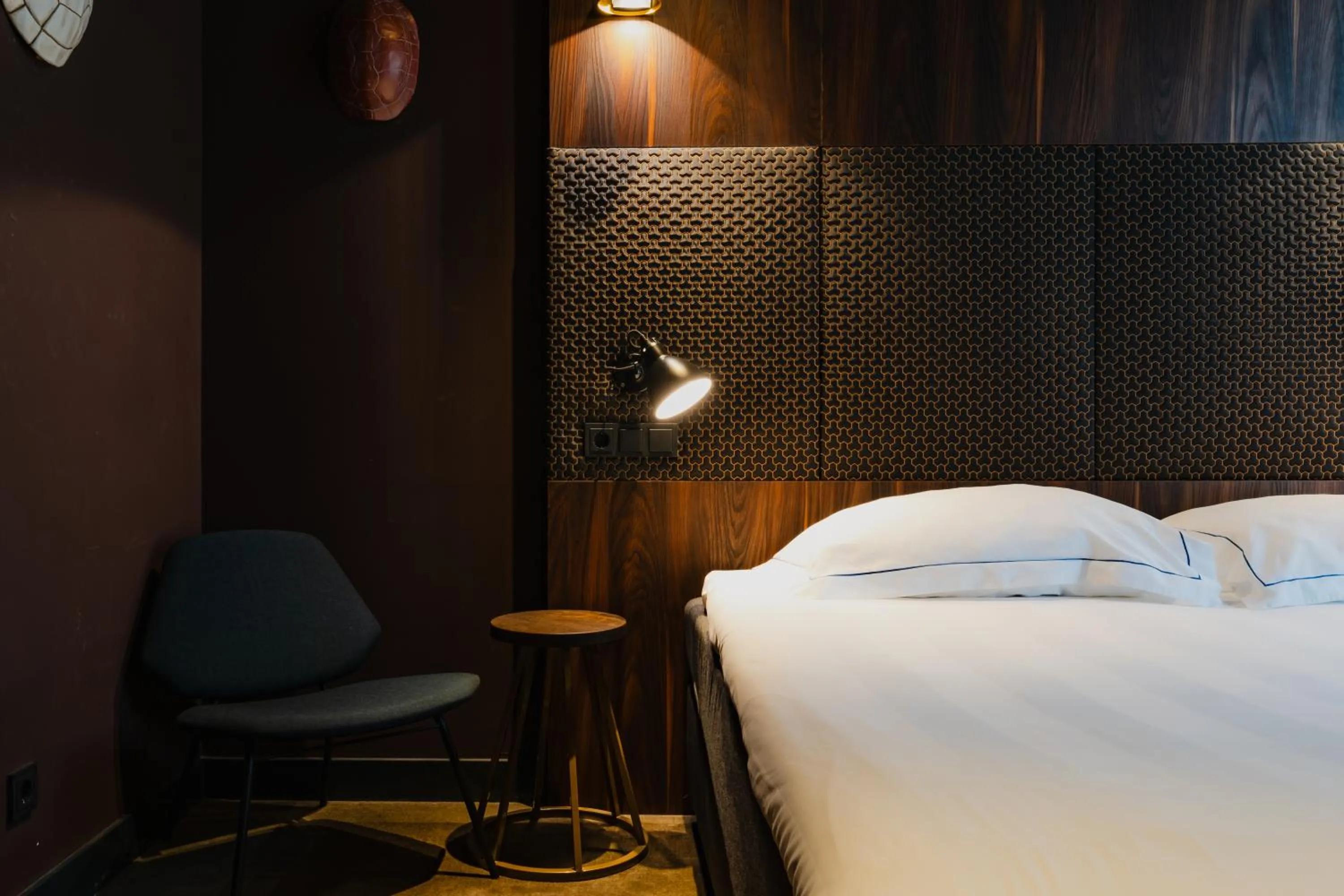 Bed in De Jonker Urban Suites