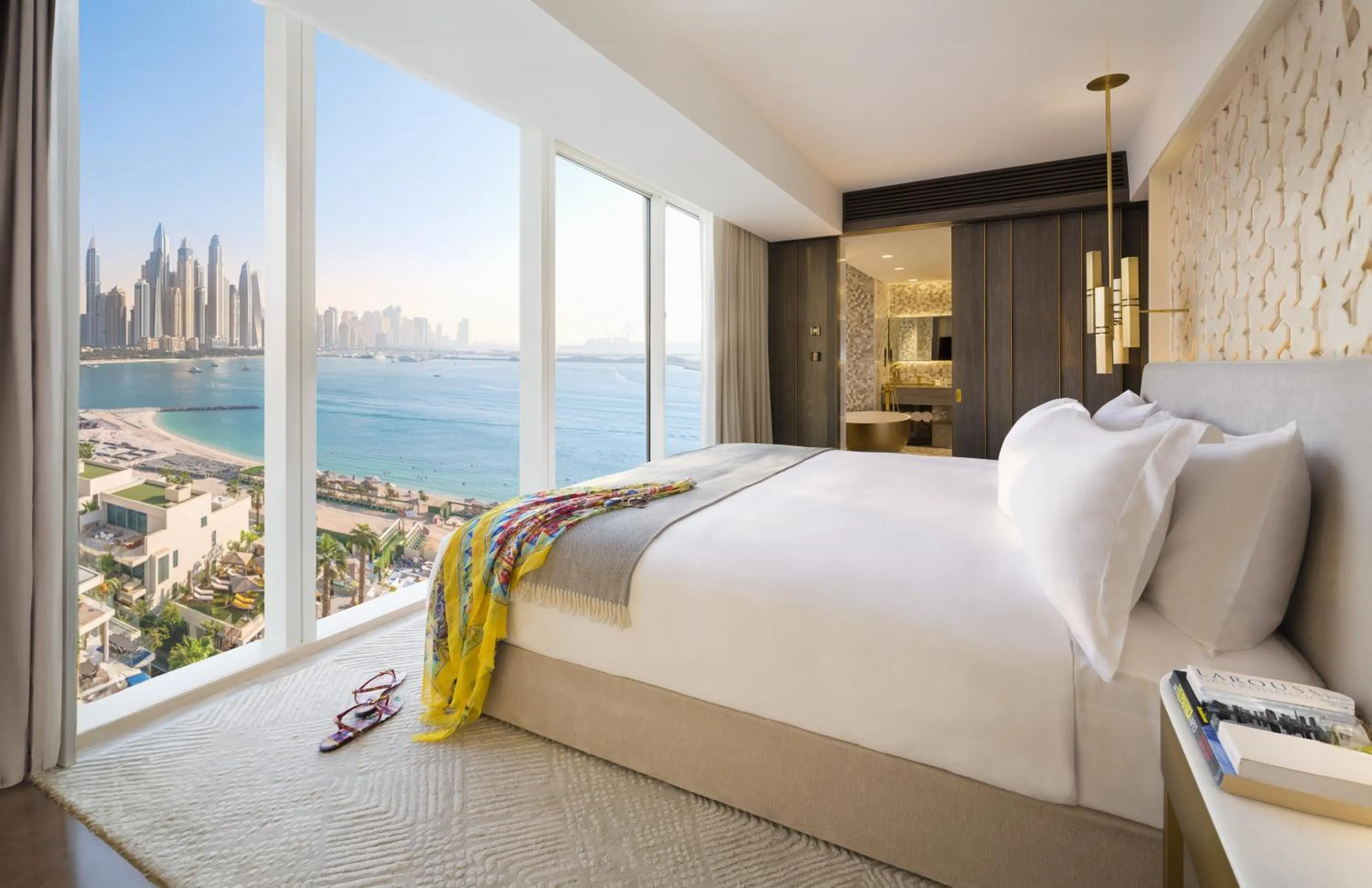 Bedroom, Bed in FIVE Palm Jumeirah Dubai
