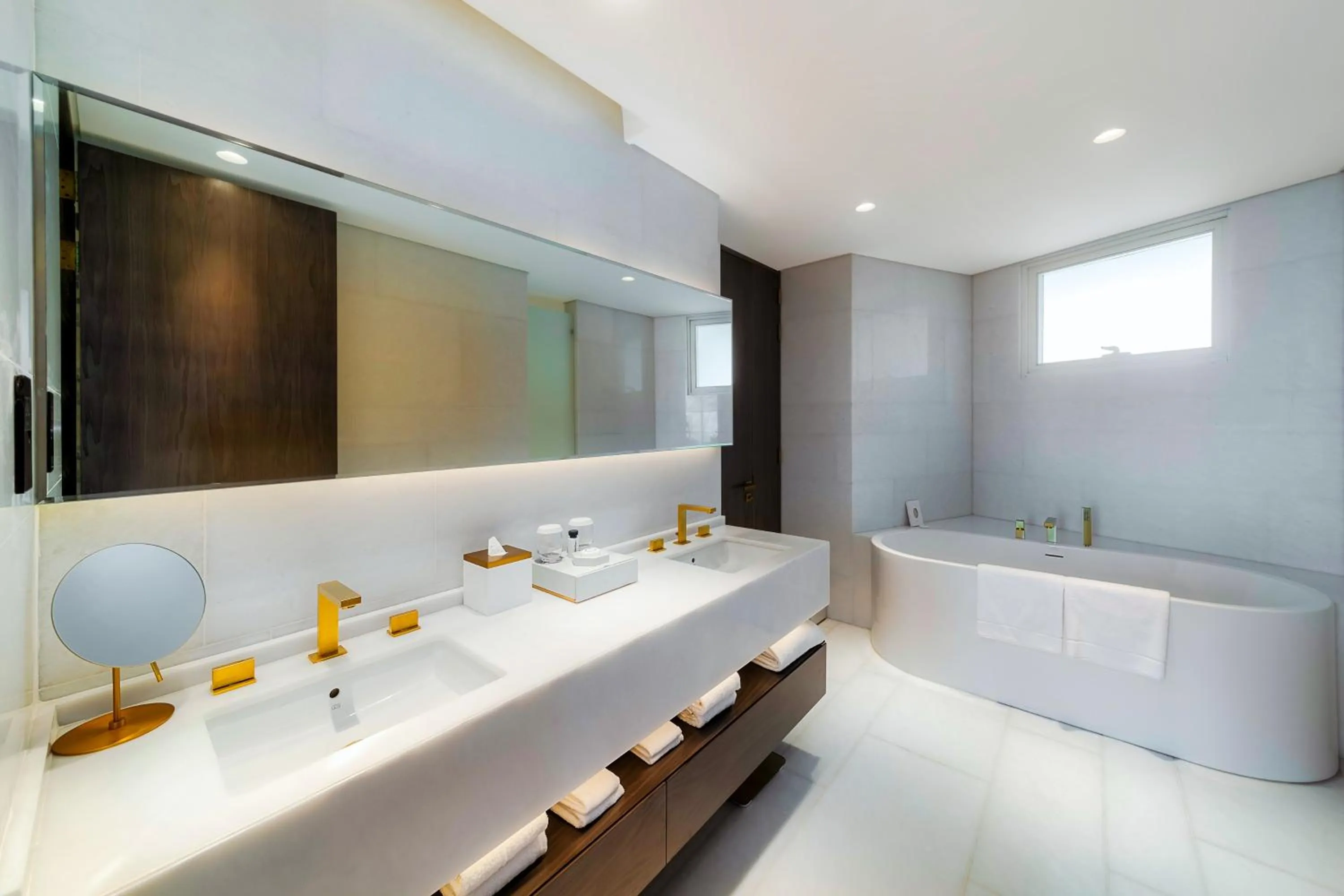 Bathroom in FIVE Palm Jumeirah Dubai