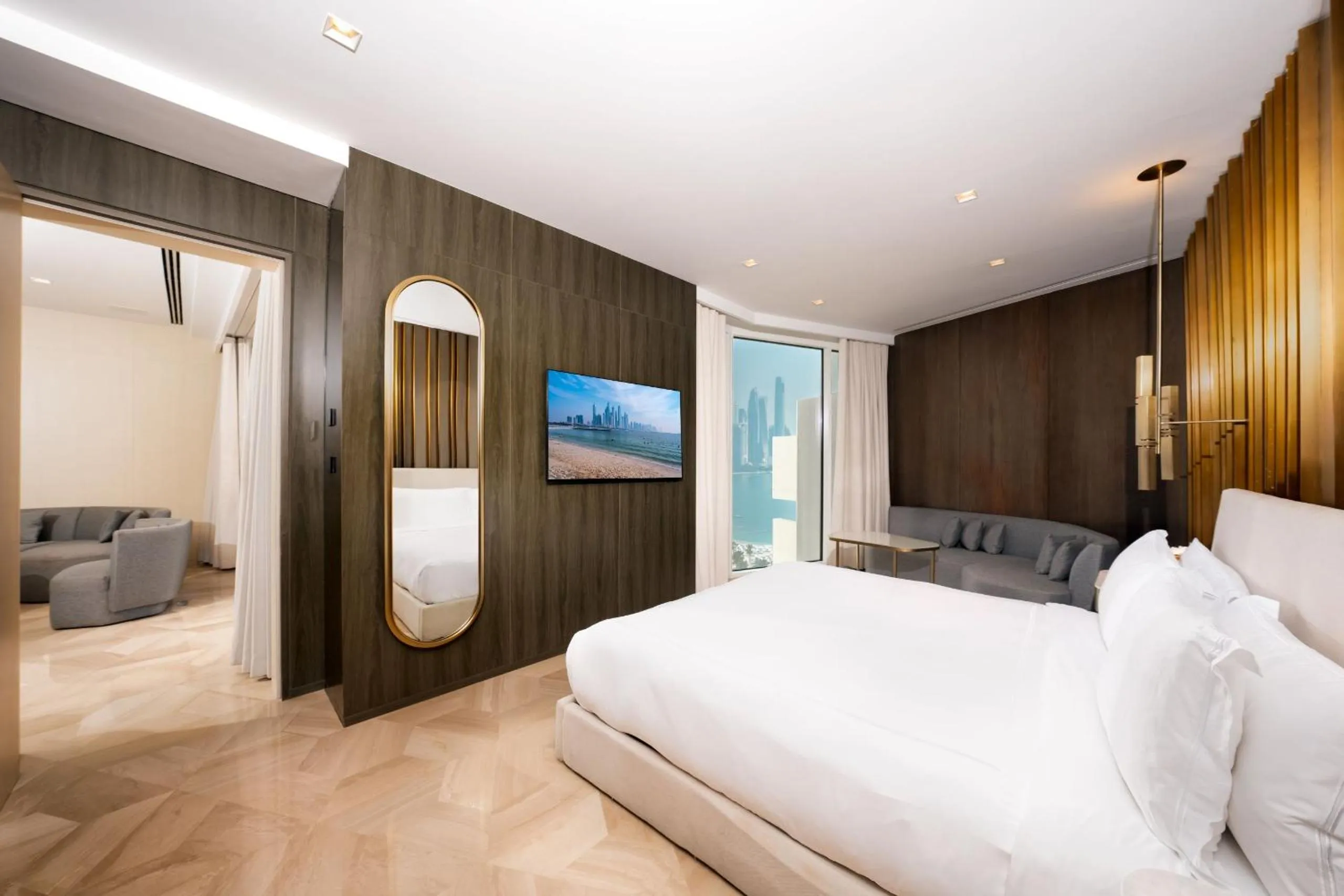 Bedroom, Bed in FIVE Palm Jumeirah Dubai
