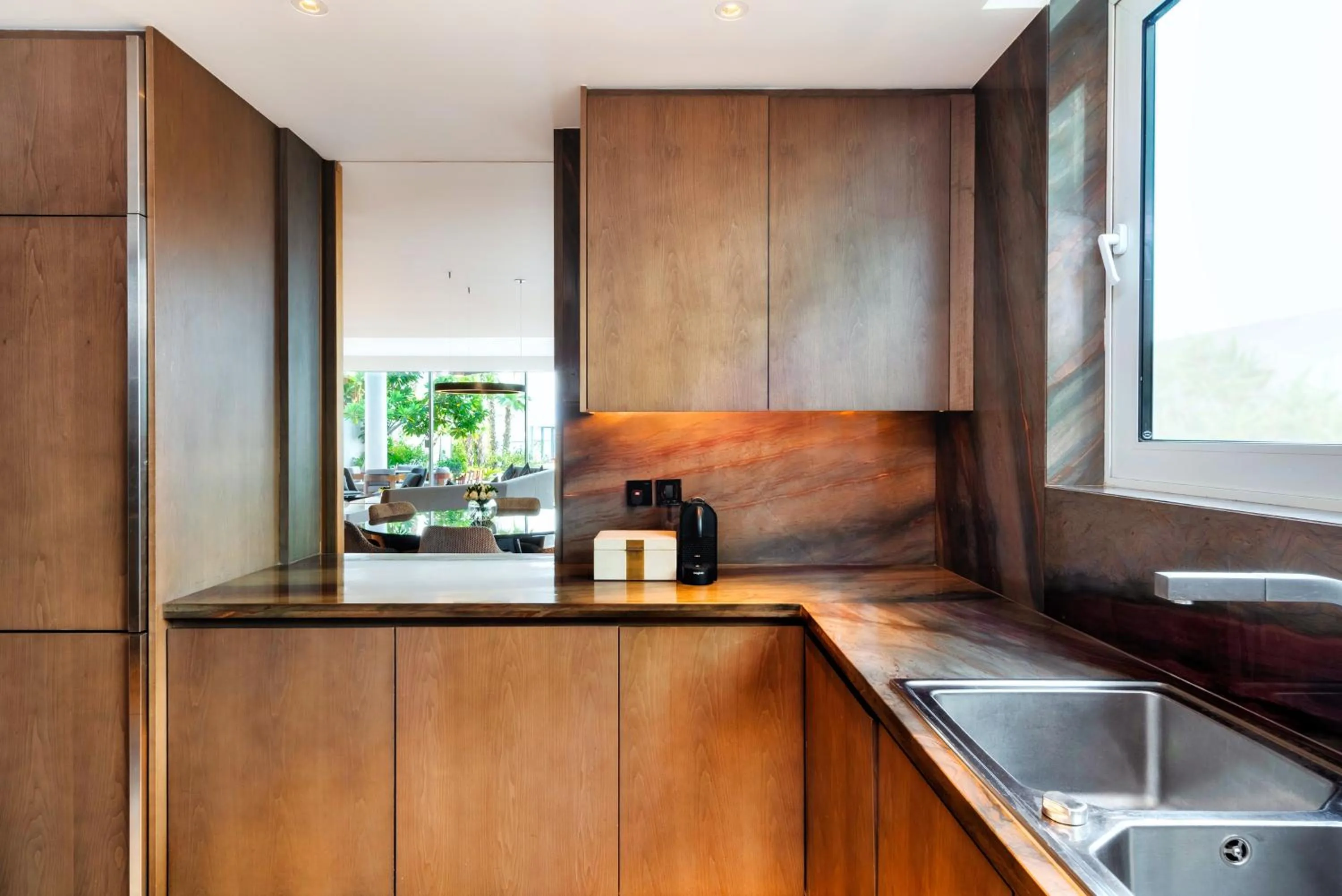 Kitchen or kitchenette in FIVE Palm Jumeirah Dubai