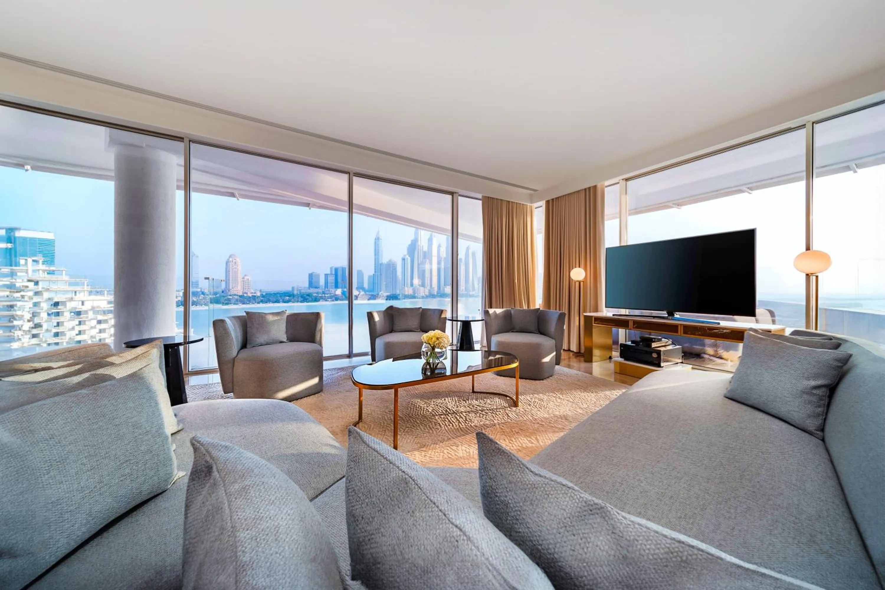 TV and multimedia in FIVE Palm Jumeirah Dubai