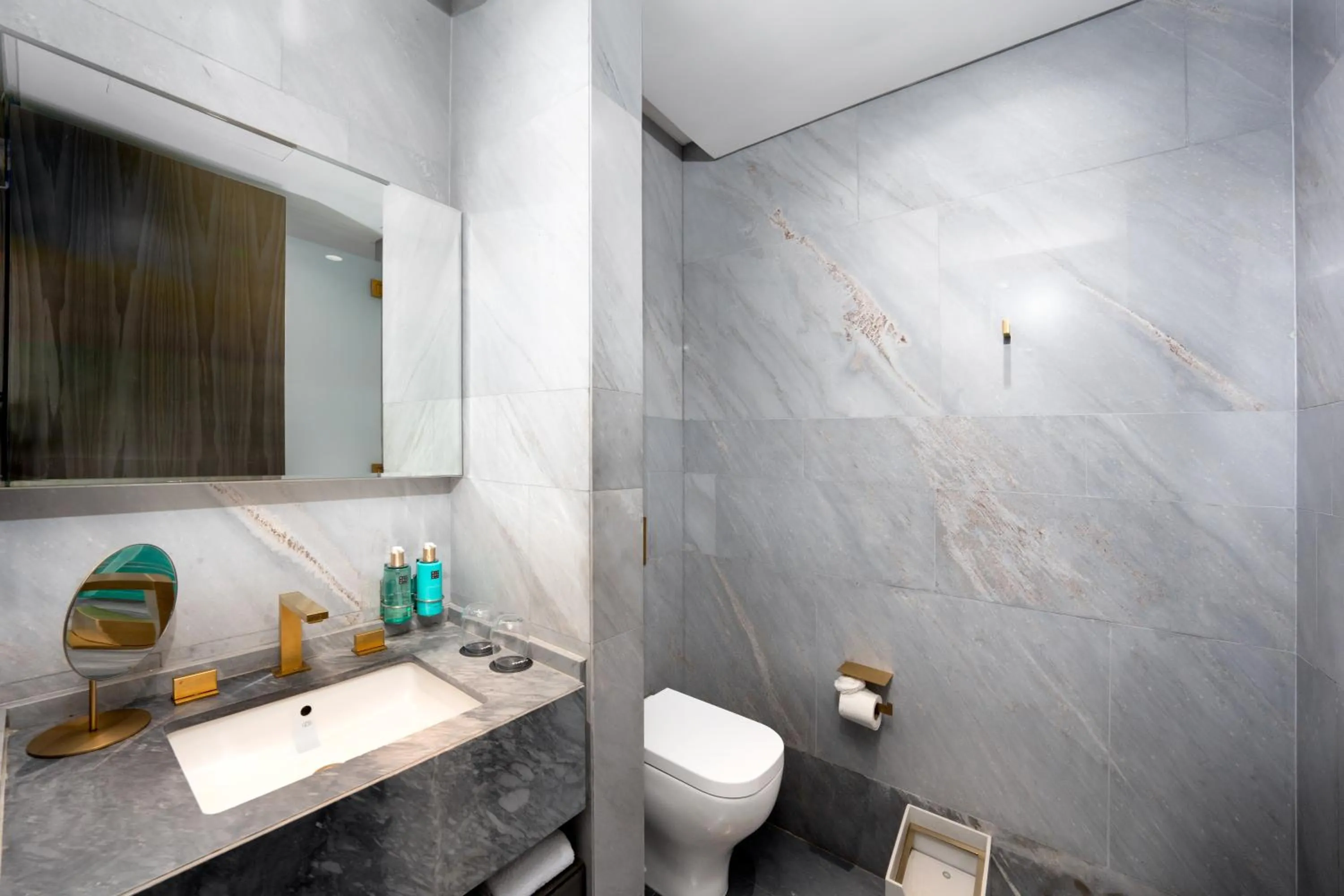 Bathroom in FIVE Palm Jumeirah Dubai