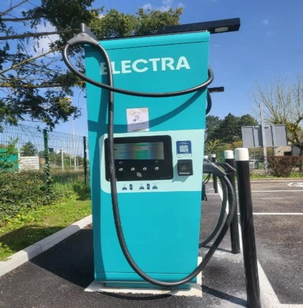 Parking in Campanile Orléans Ouest ~ La Chapelle-St-Mesmin