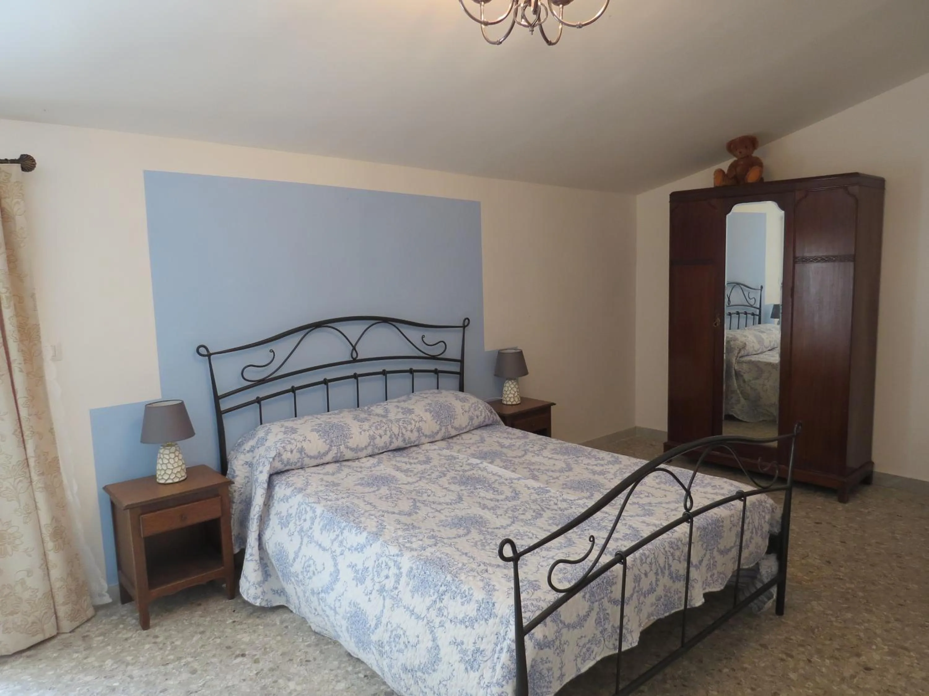 Bed in Villa 2 Fields