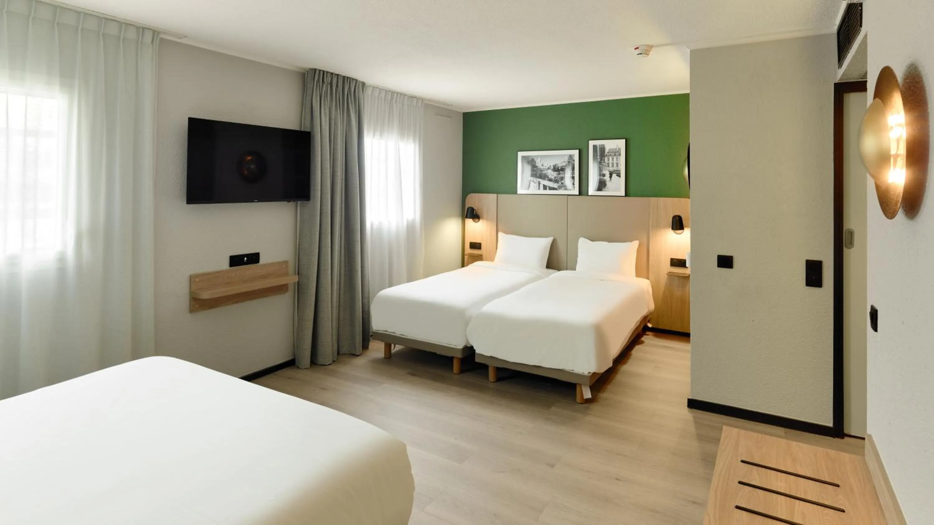 Bed in Campanile Prime - Argenteuil