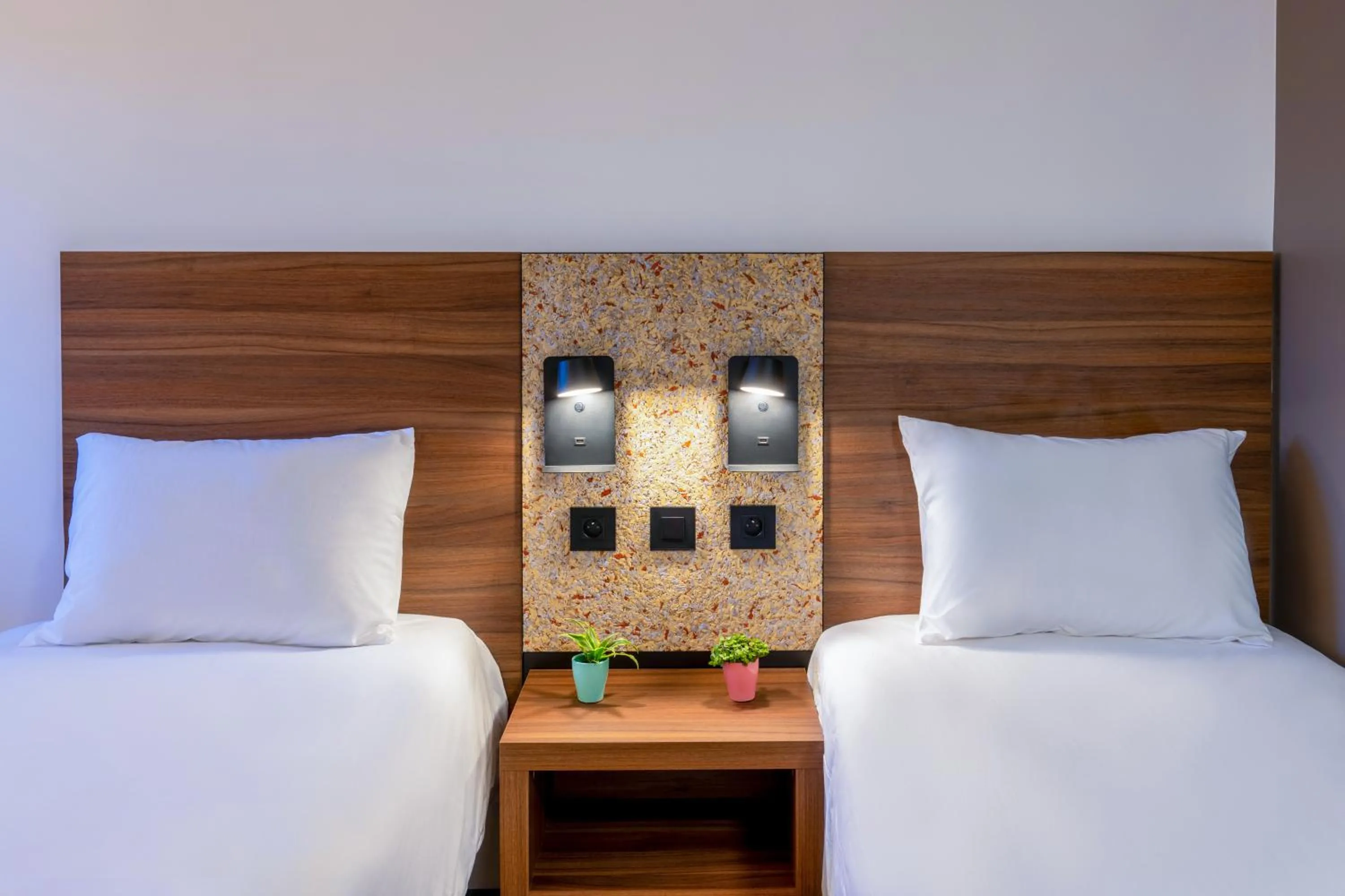 Bed in greet Hotel Chatellerault