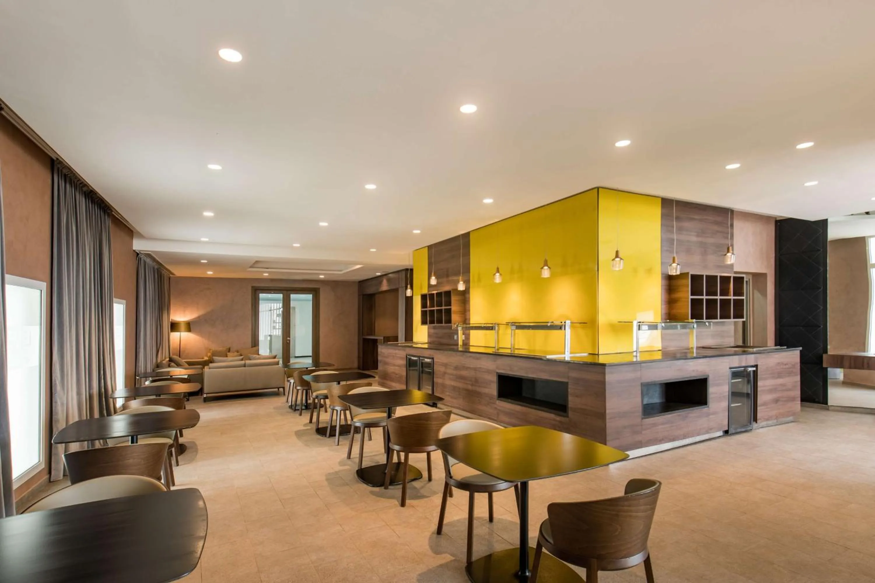 Lounge or bar in Radisson Blu Resort Saidia Beach