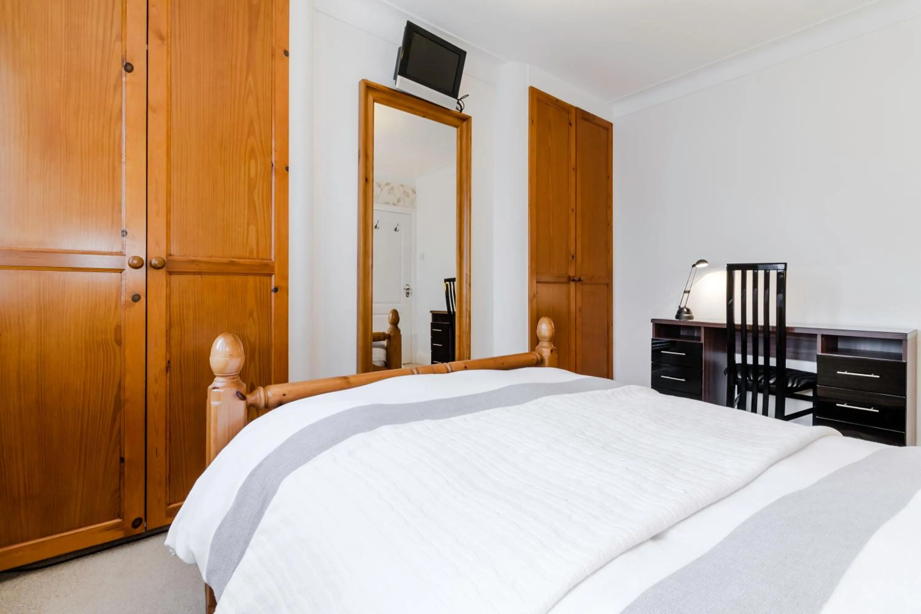 Bedroom, Bed in Brooklyn House