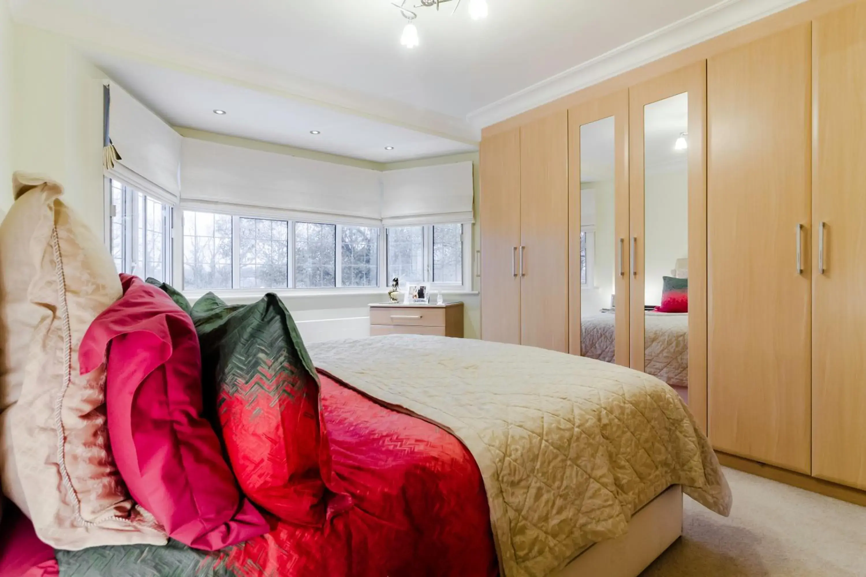 Deluxe King Room in Brooklyn House Deluxe King Room in Brooklyn House