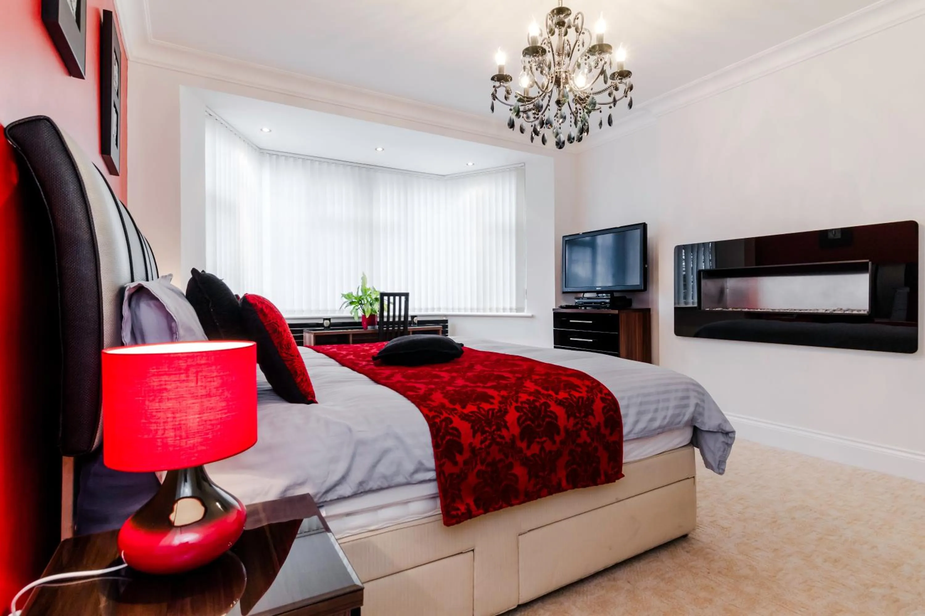 Bedroom, Bed in Brooklyn House