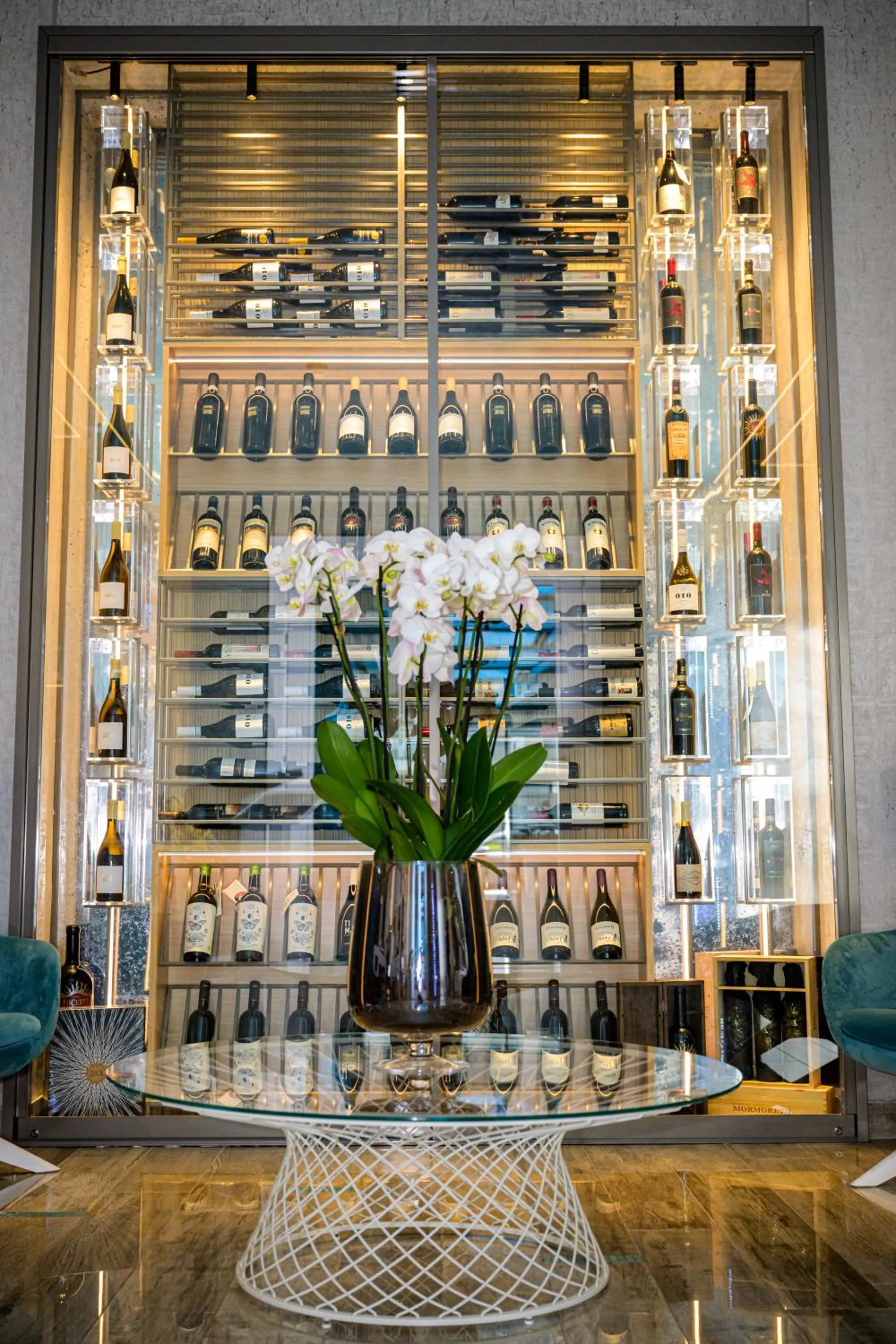 Lounge or bar in Hotel Opera Mamaia