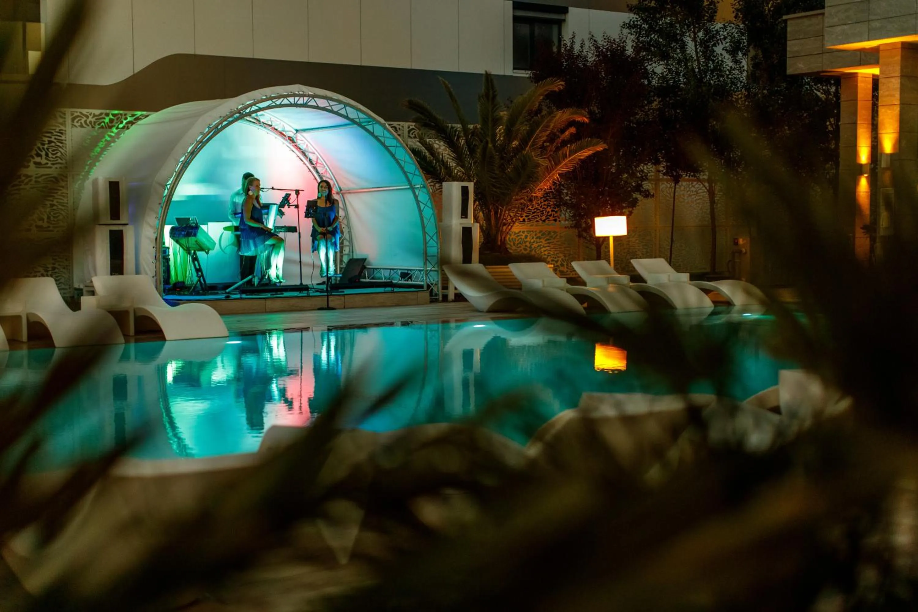 Restaurant/places to eat in Hotel Opera Mamaia