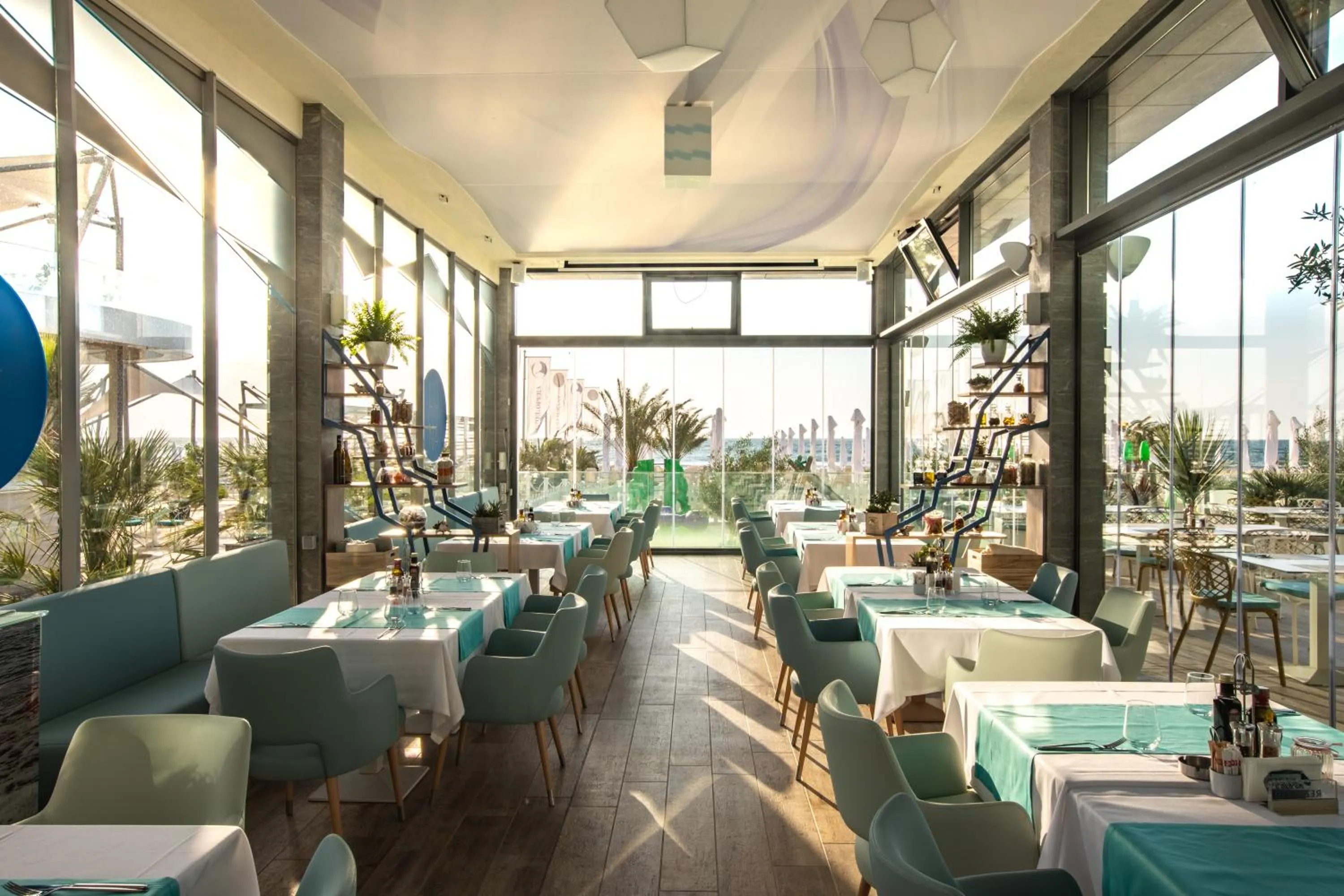 Lunch in Hotel Opera Mamaia