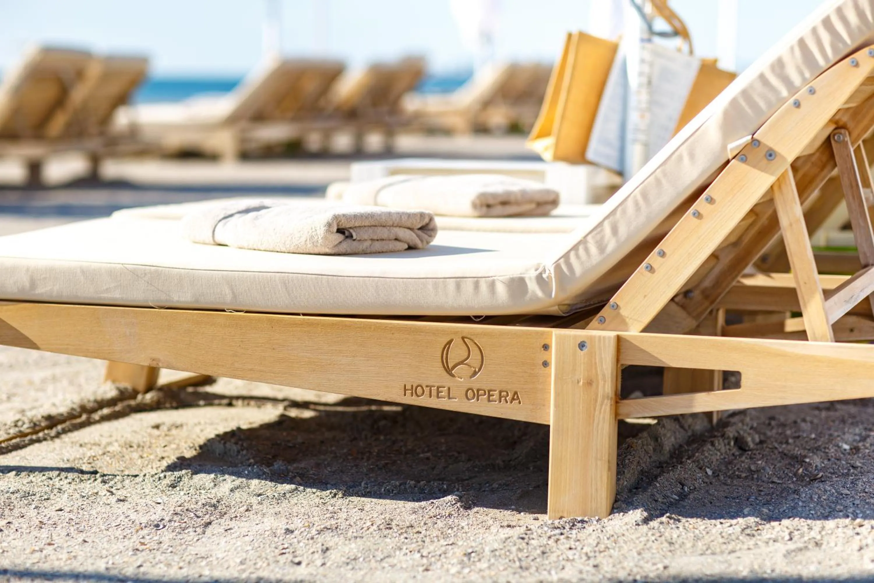 Beach in Hotel Opera Mamaia