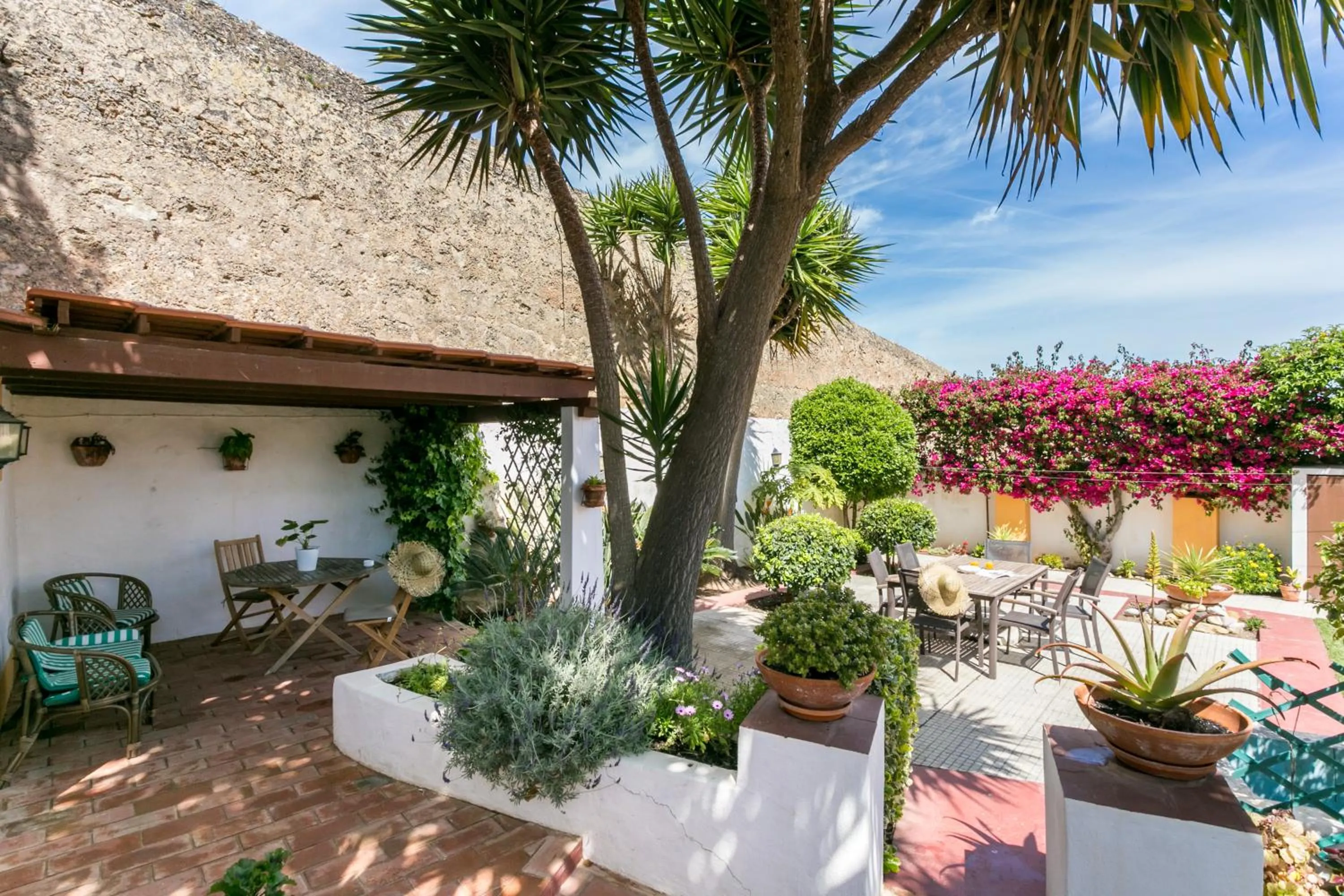 Garden in 3 Marias Garden House B&B