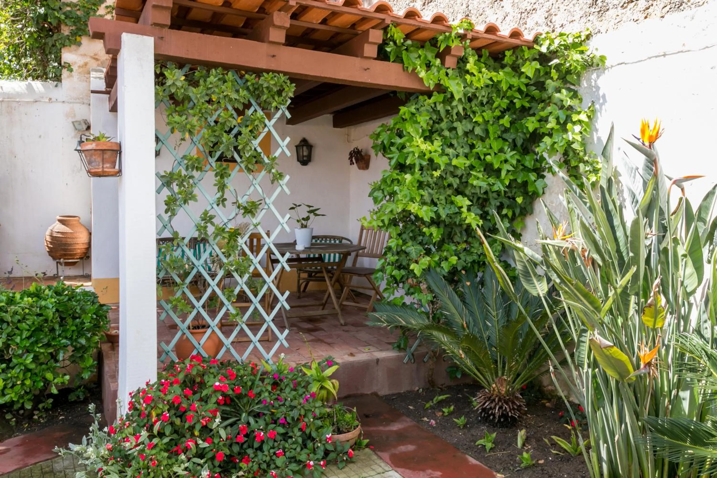 Garden in 3 Marias Garden House B&B