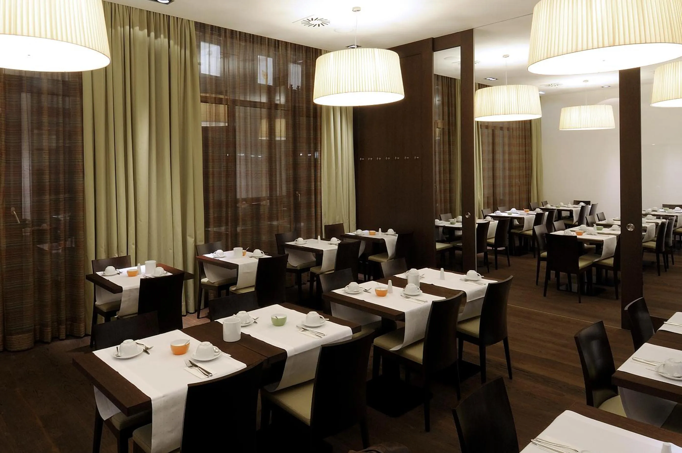 Restaurant/places to eat in Hotel Thalmair