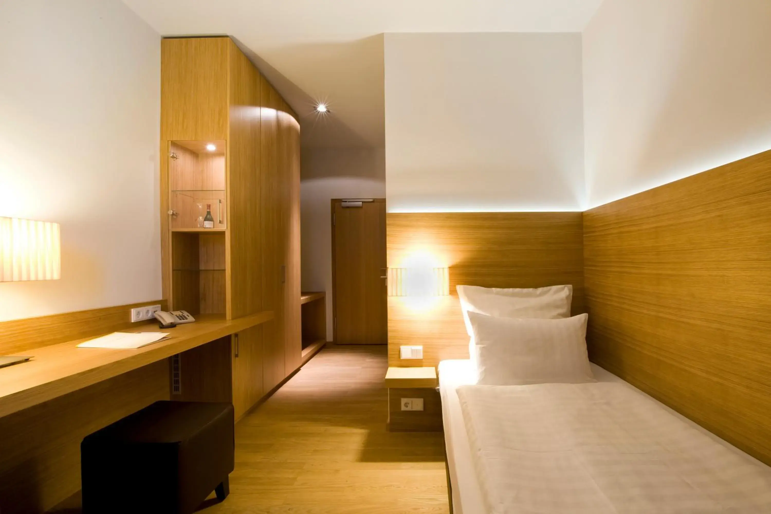 Standard Single Room in Hotel Thalmair Standard Single Room in Hotel Thalmair