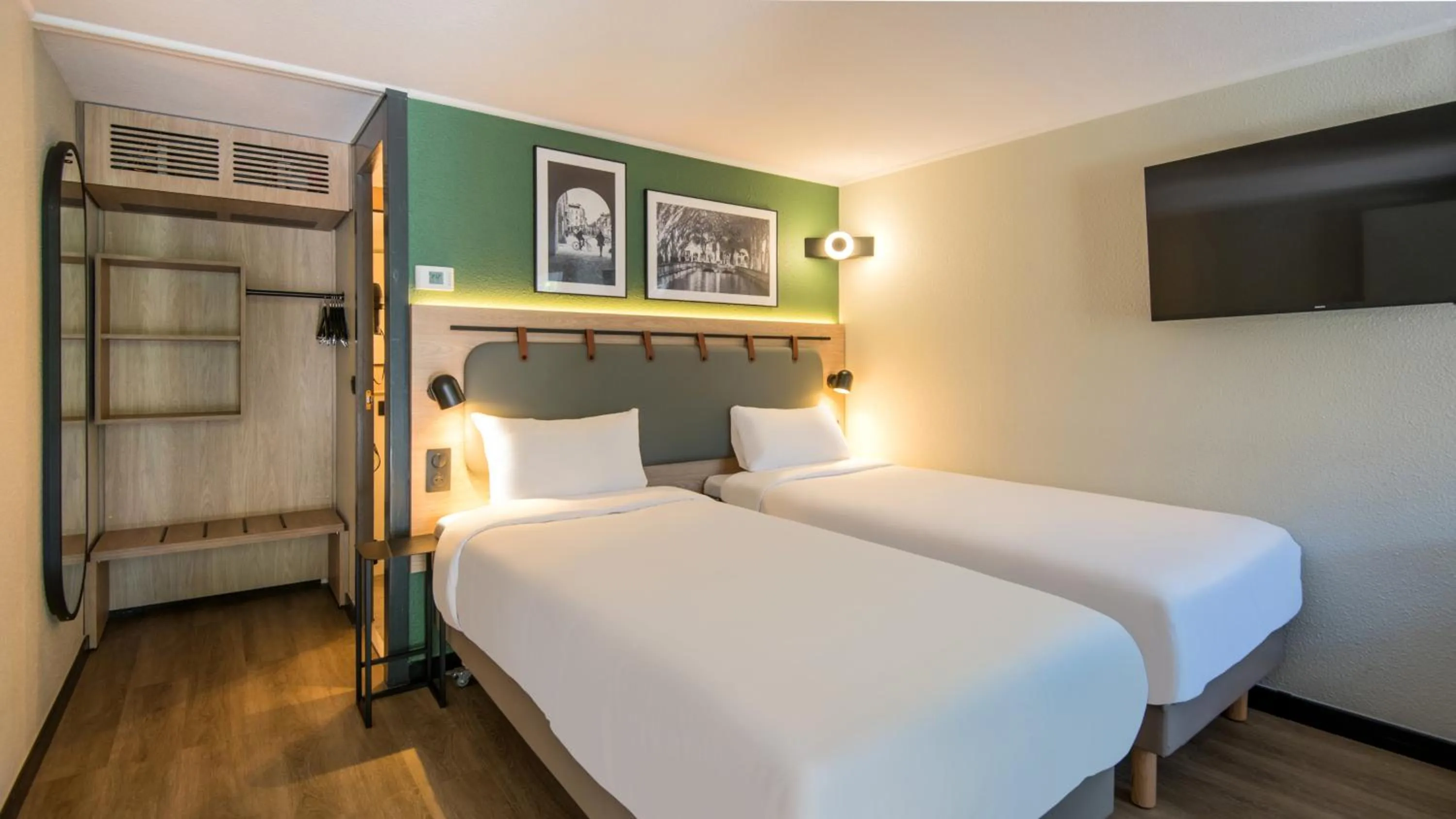 Bed in Campanile NATURE - Alençon