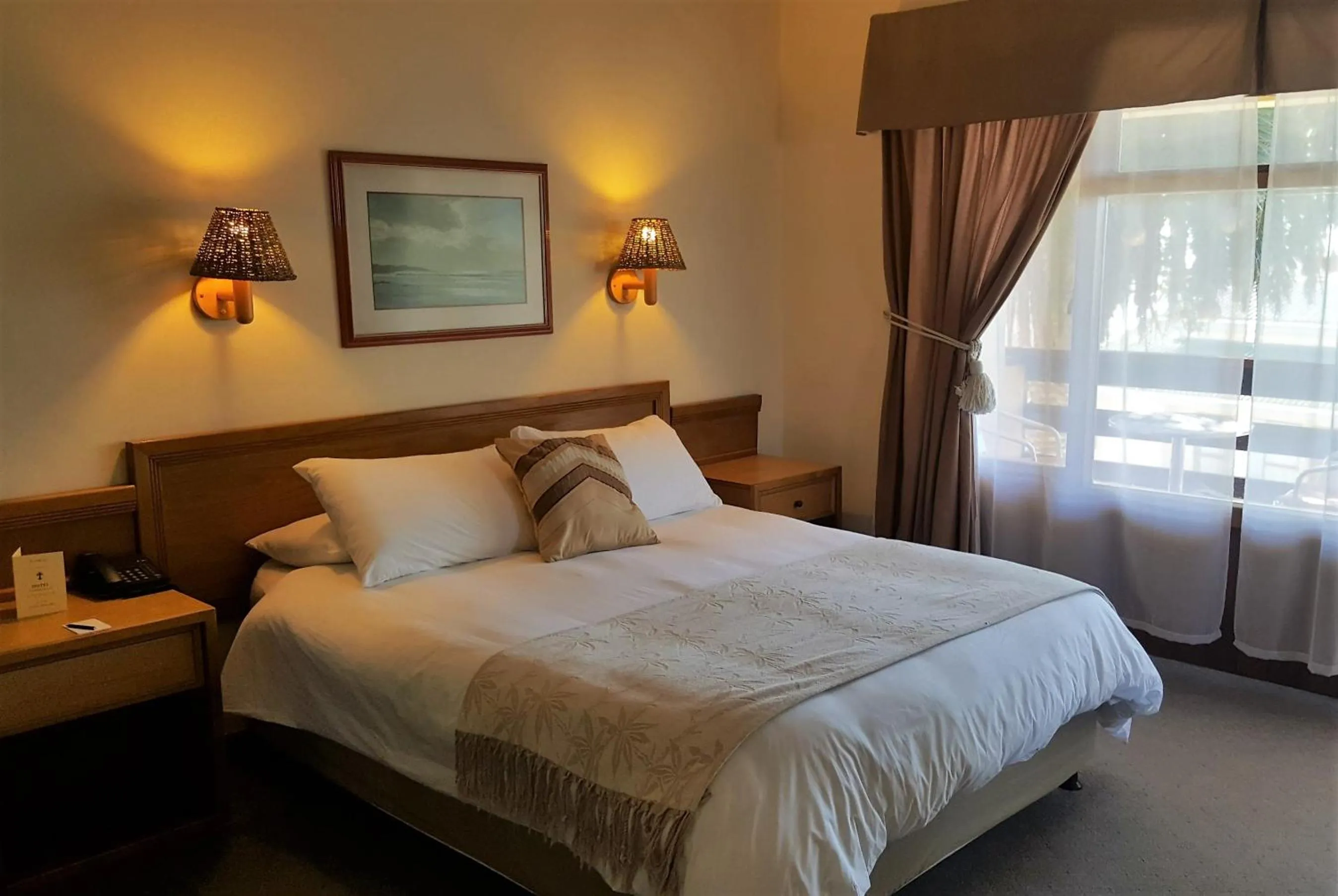 Bedroom, Bed in Lamberts Bay Hotel