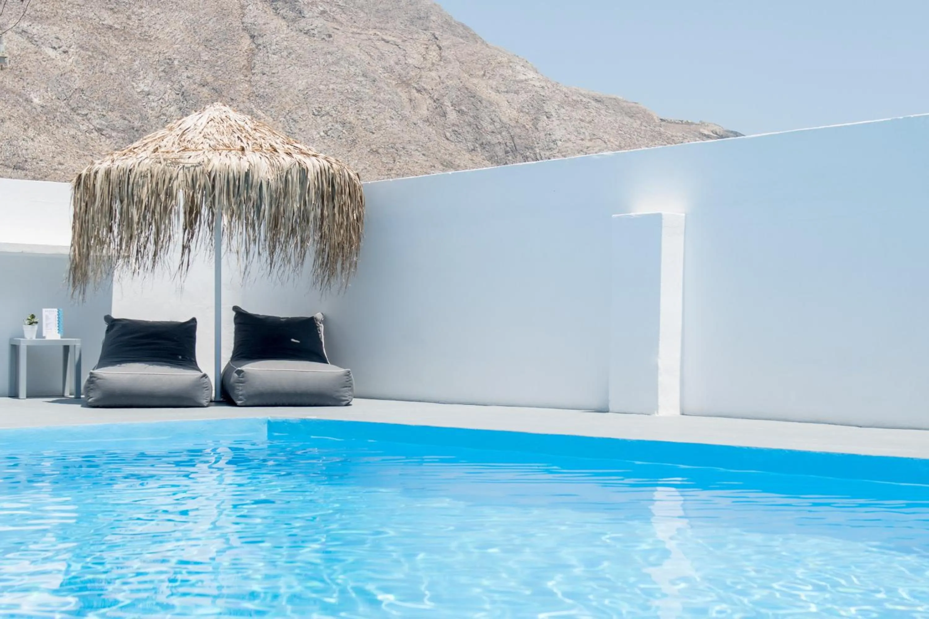 Swimming pool in Aegeeis