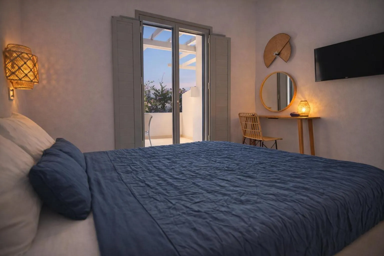 Bedroom, Bed in Aegeeis