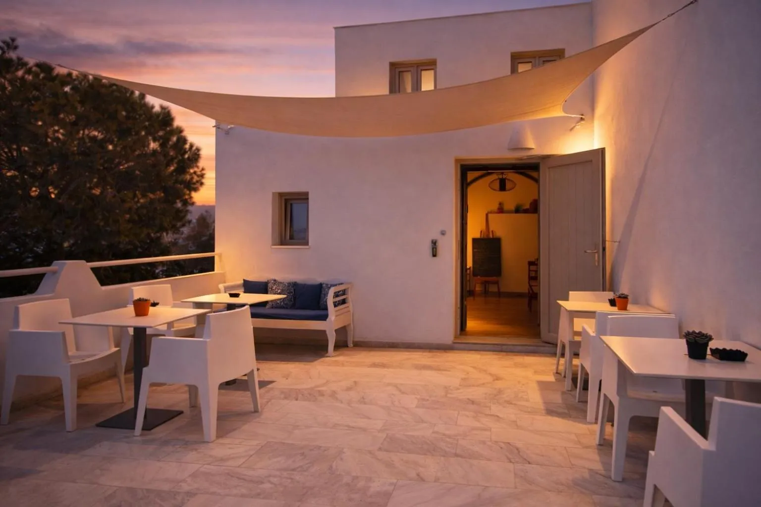 Property building in Aegeeis