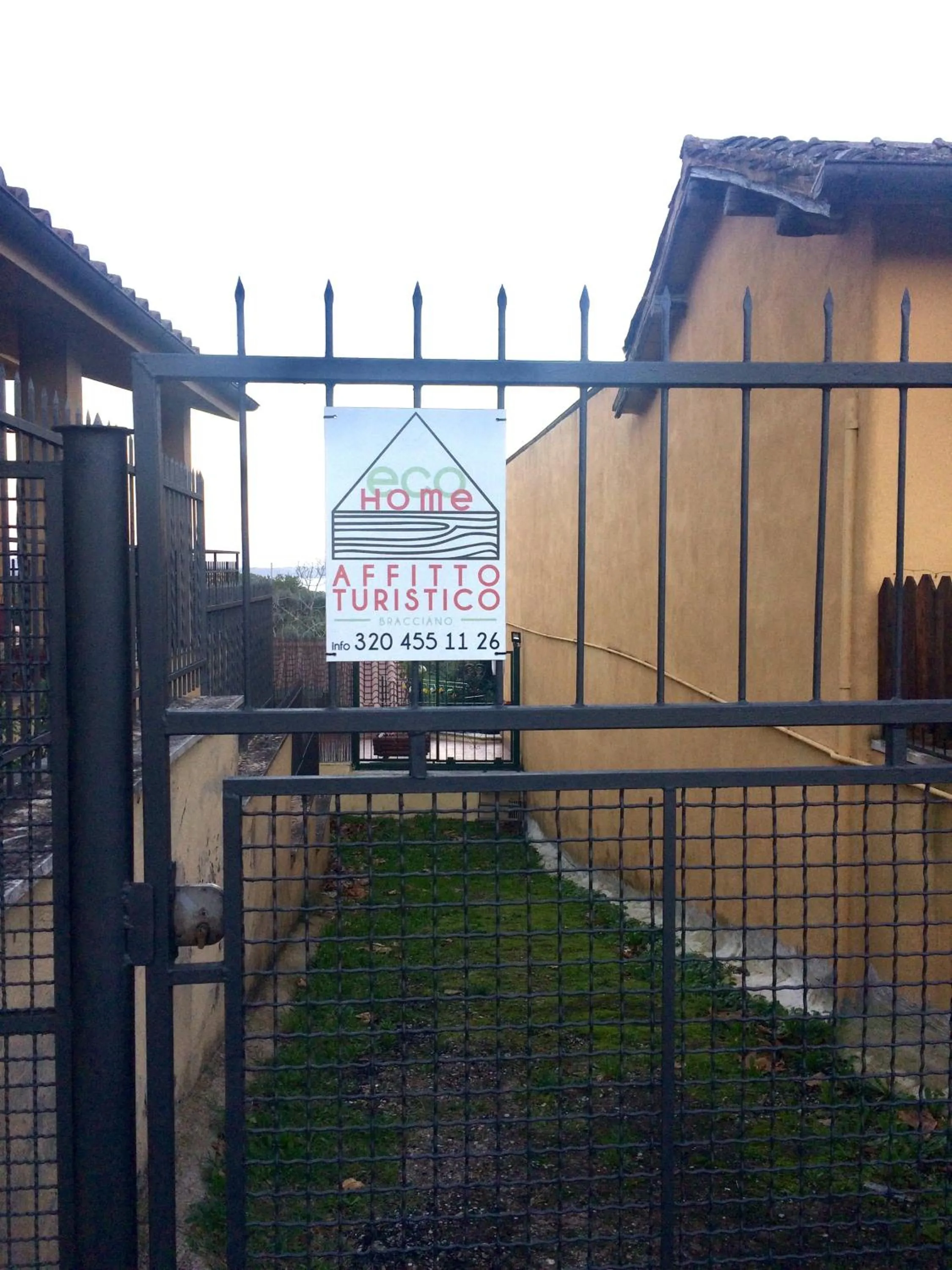 Property logo or sign in Eco Home con terrazza