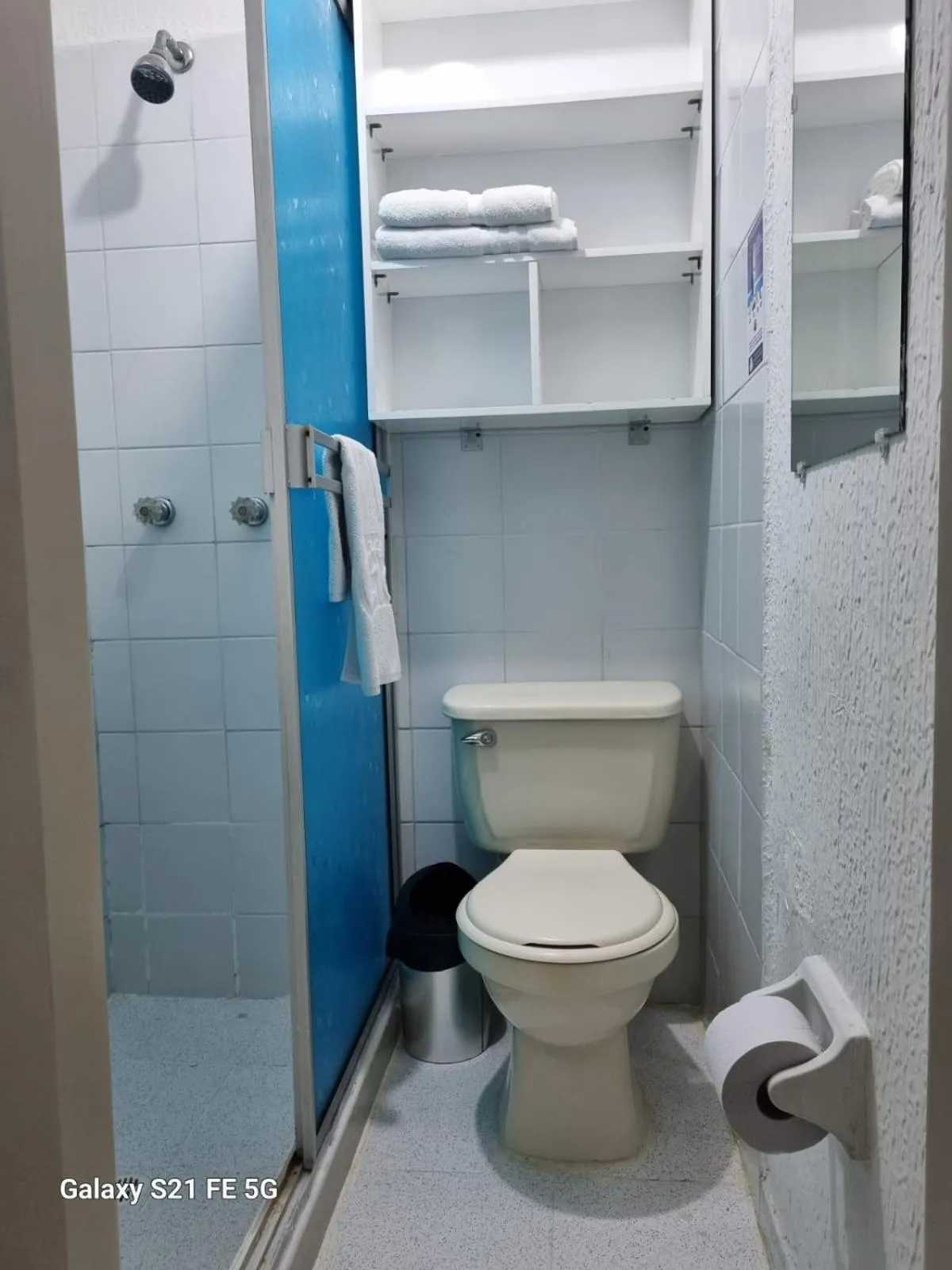 Bathroom in Hotel Casa 10