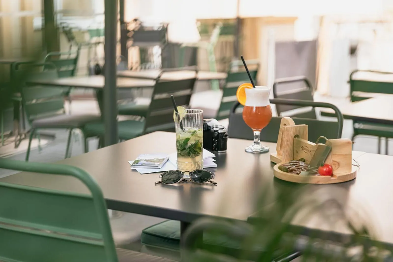 Patio in Kyriad Metz Centre - Restaurant Moze