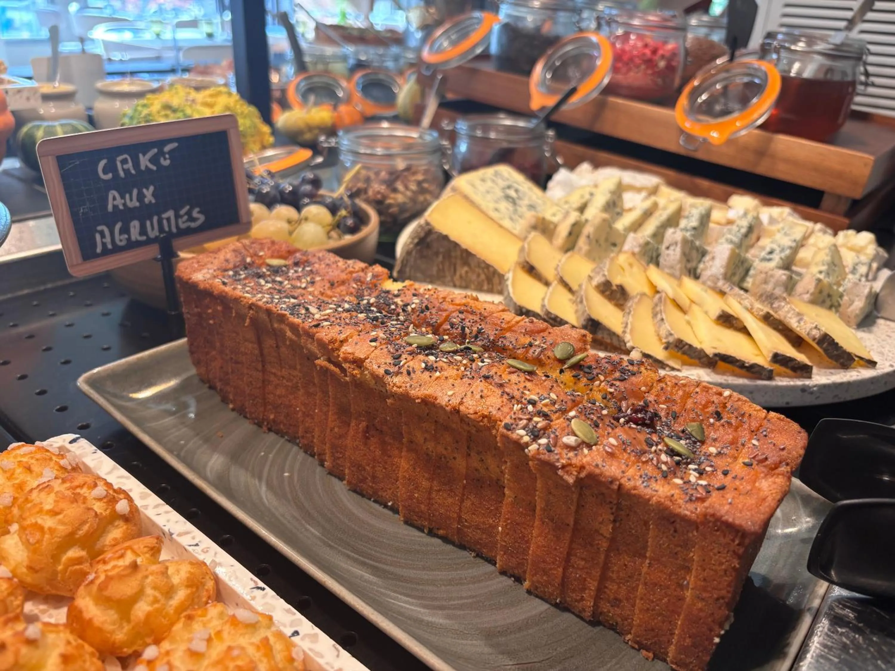 Restaurant/places to eat in Campanile PRIME Lyon Centre Gare Part-Dieu