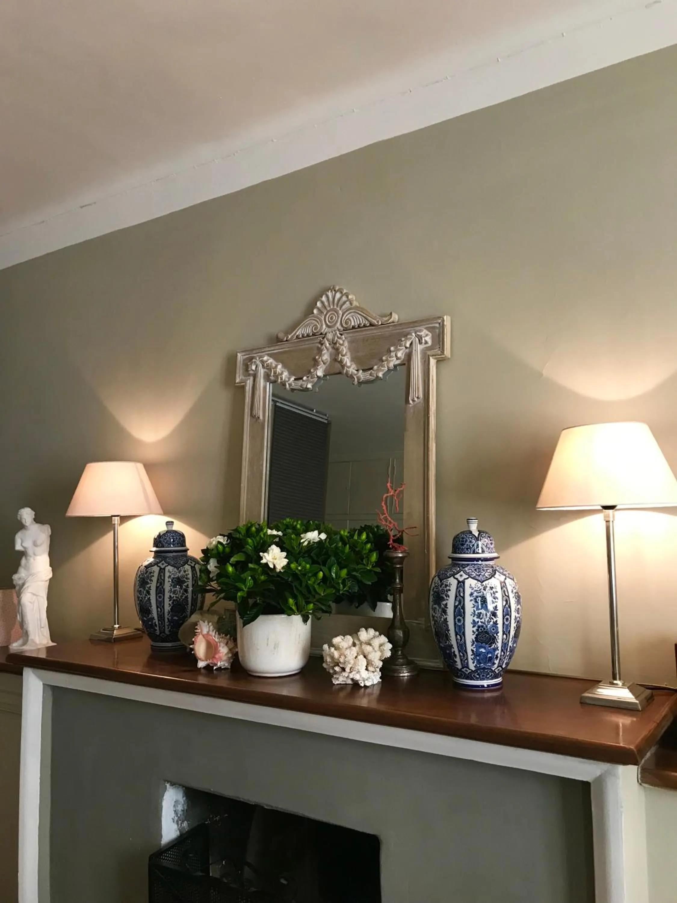 Decorative detail in Capri Moon Guest House