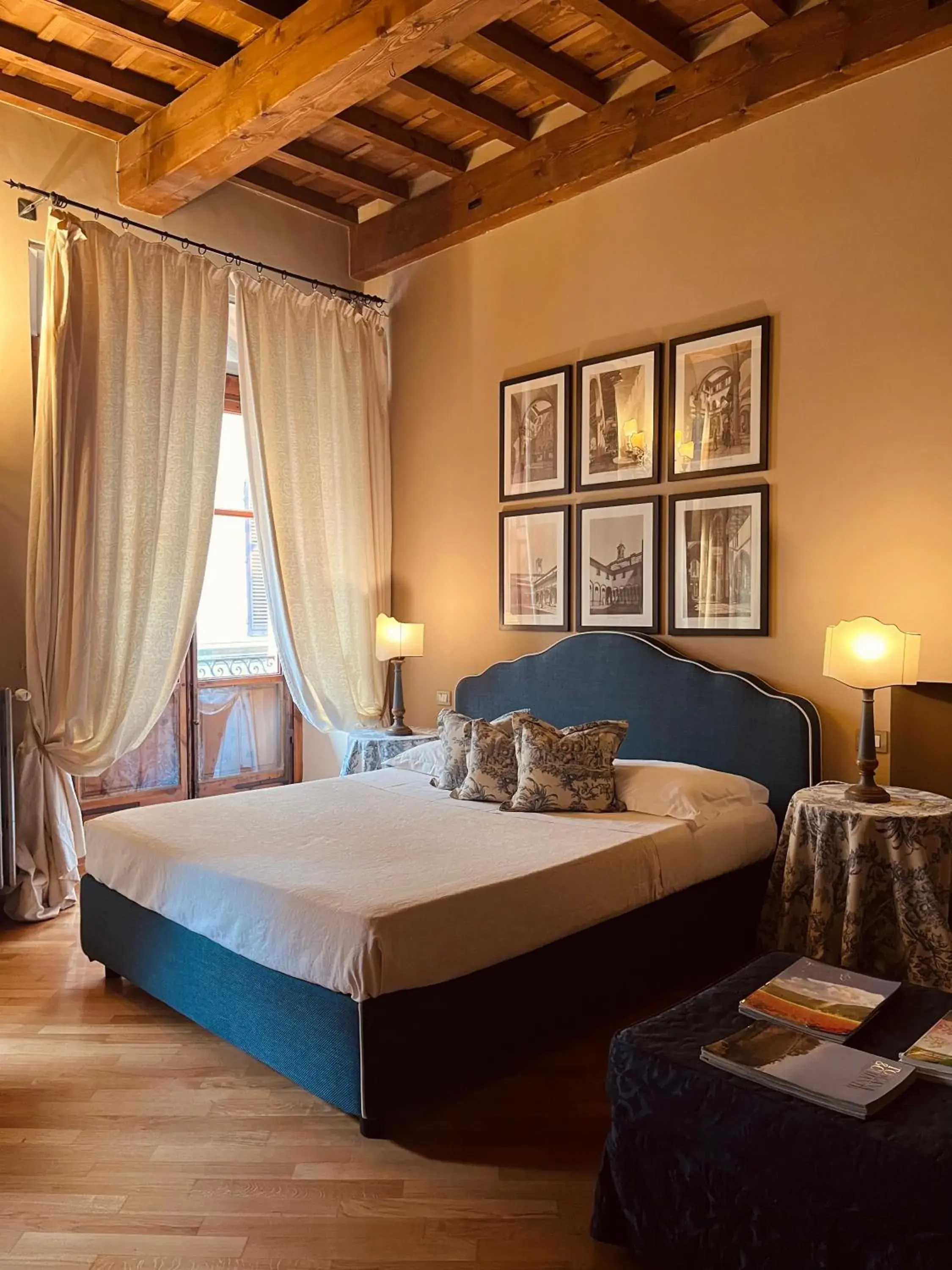 Superior Double Room in Capri Moon Guest House Superior Double Room in Capri Moon Guest House