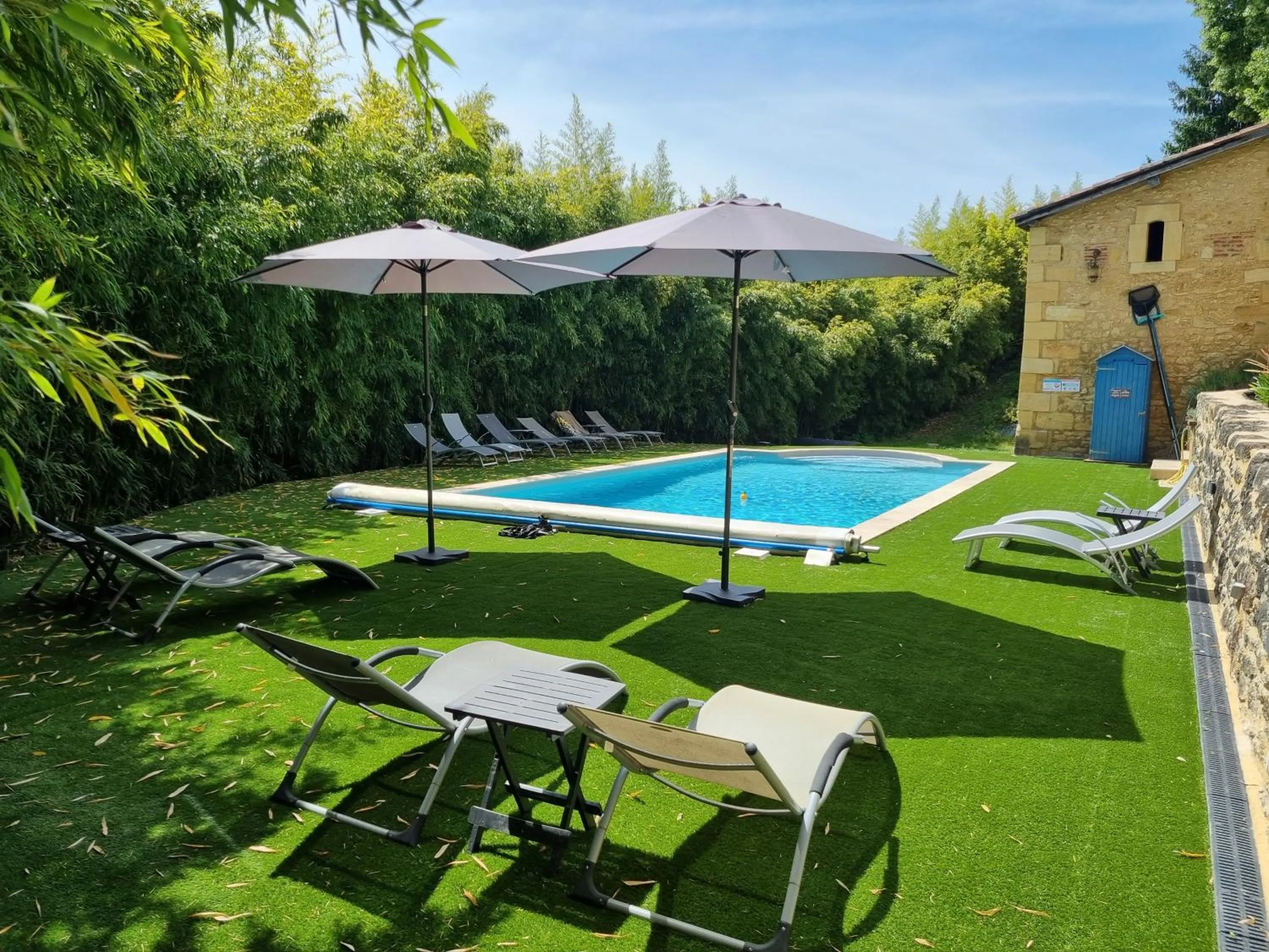 Swimming pool in Le Clos de la Canéda