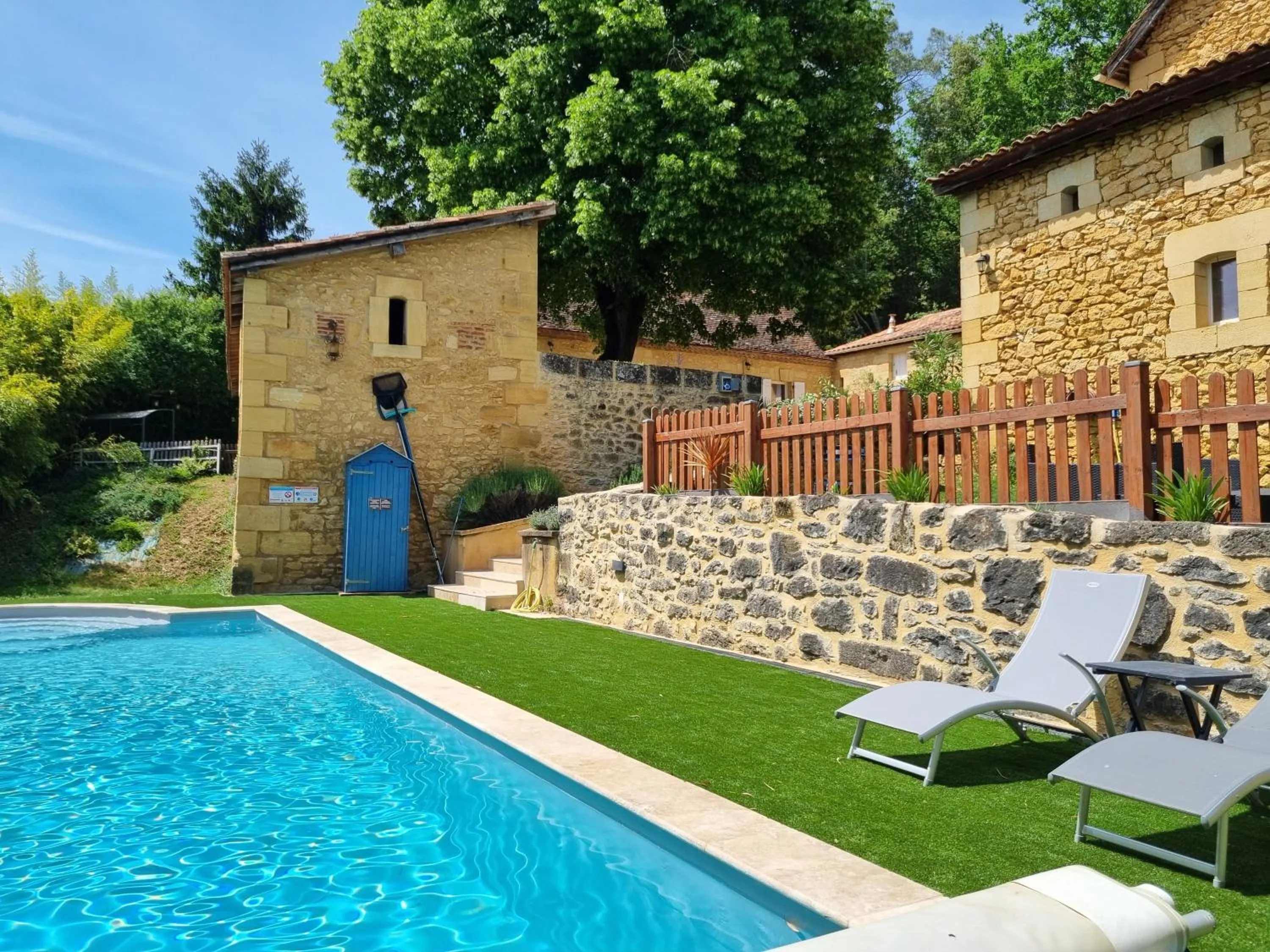 Swimming pool in Le Clos de la Canéda