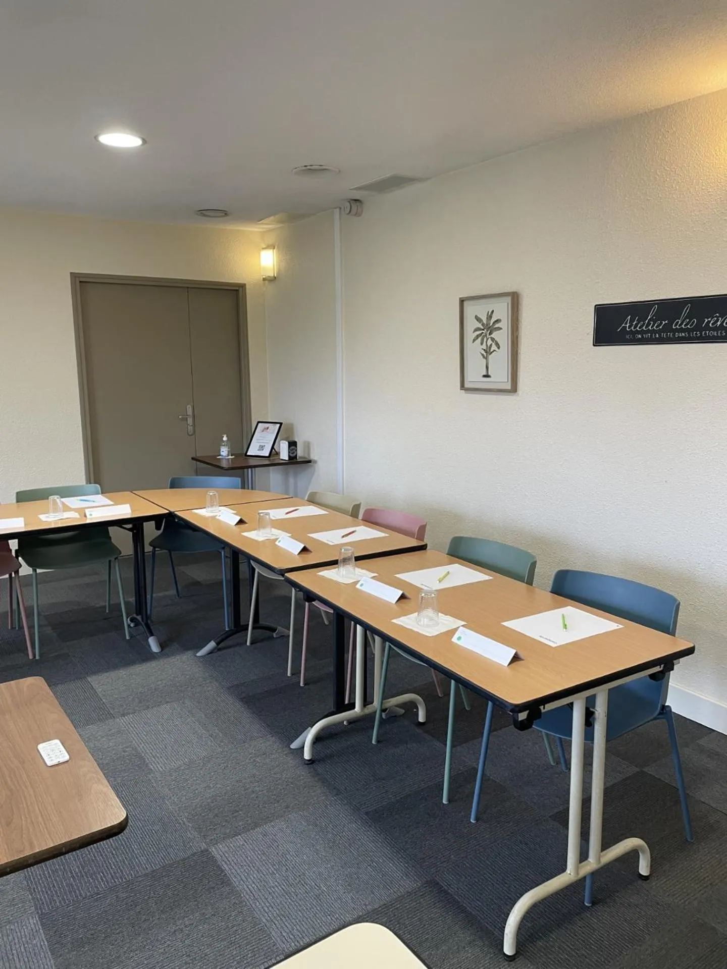 Meeting/conference room in Campanile Poitiers