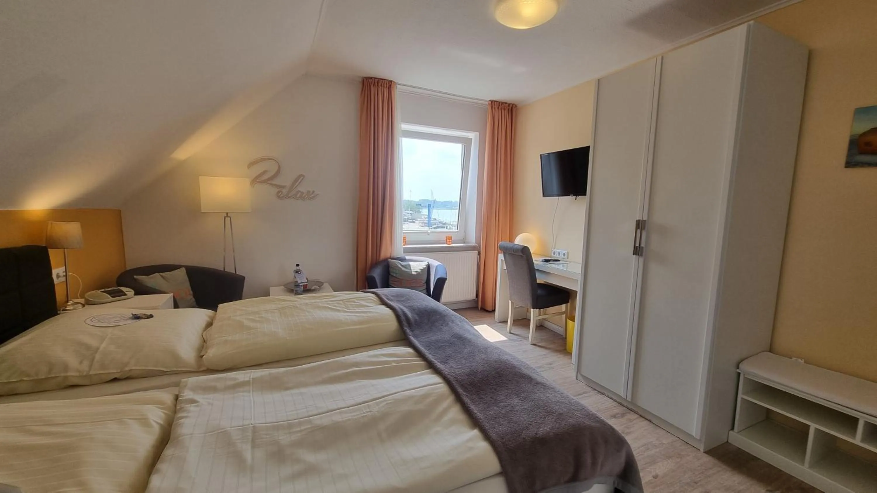 Photo of the whole room, Bed in Akzent Hotel Strandhalle