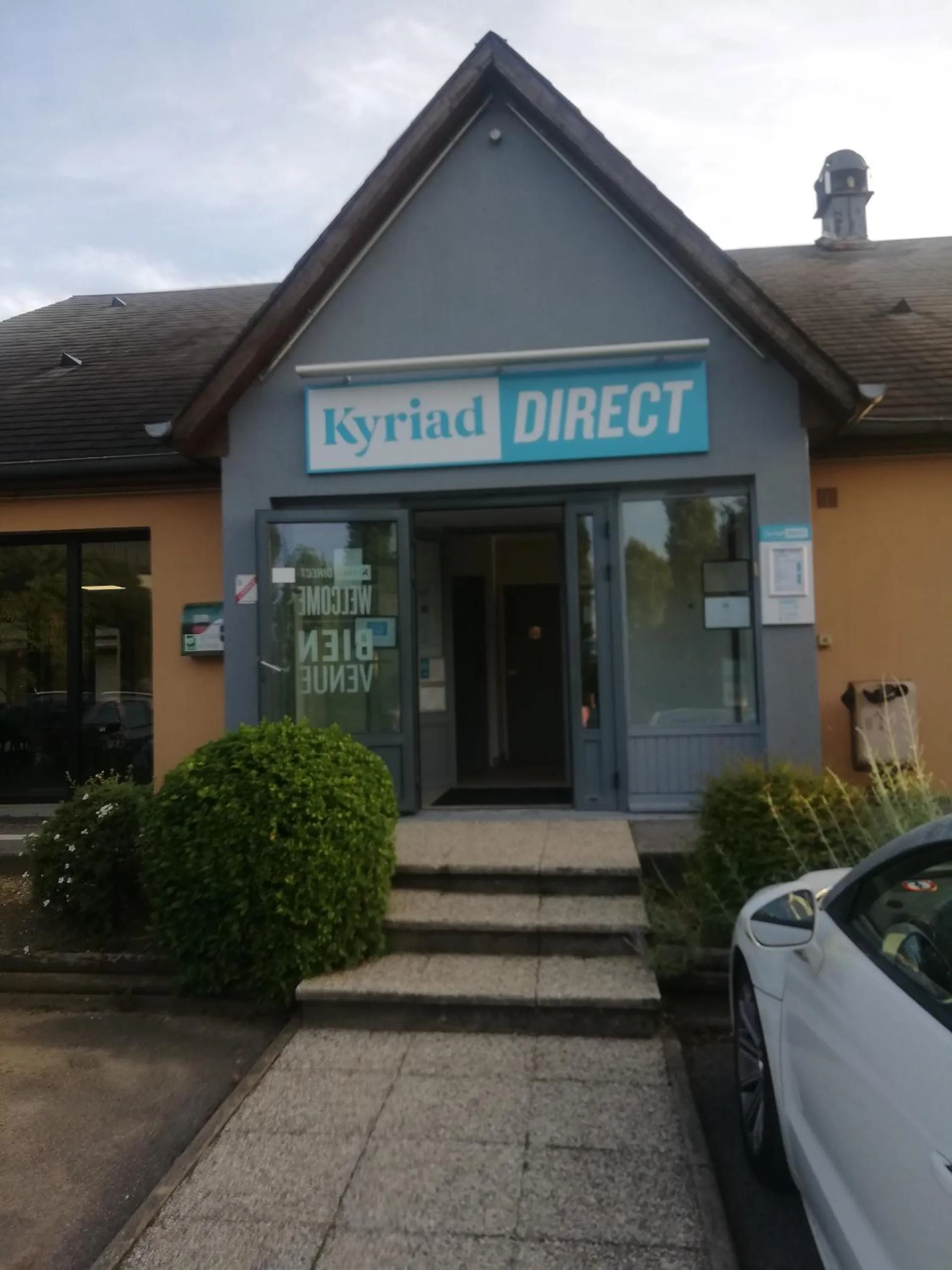 Property building in Kyriad Direct Soissons